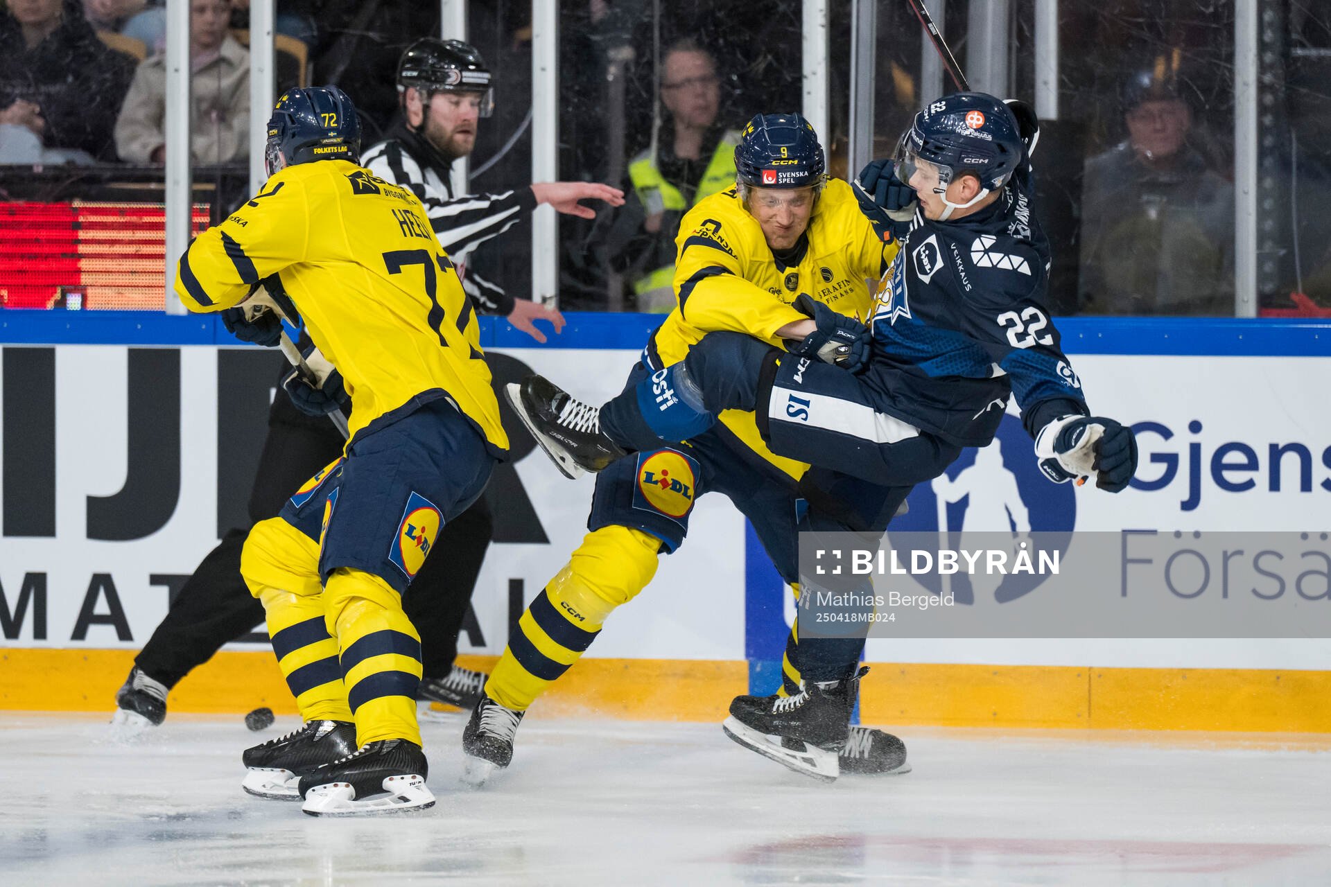 Gabriel Carlsson of Sweden and Teemu Engberg of Finland