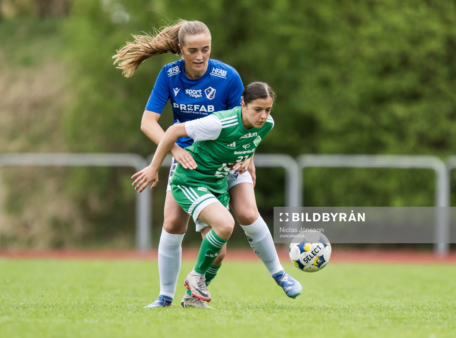 Halmstads Ellen Welandson Bolmenius och IK Zeniths Isabell