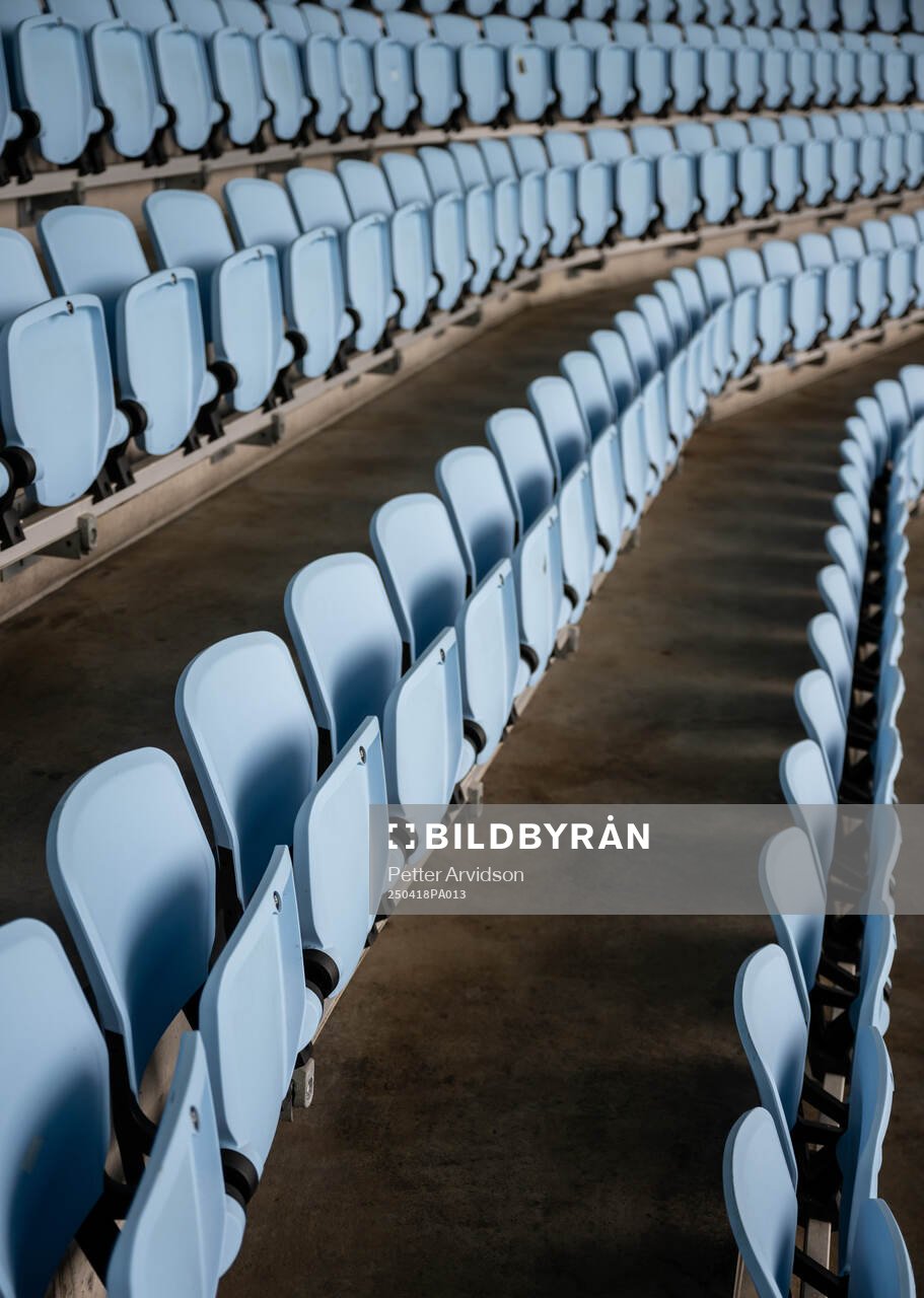 Generell vy av läktarstolar på Eleda Stadion