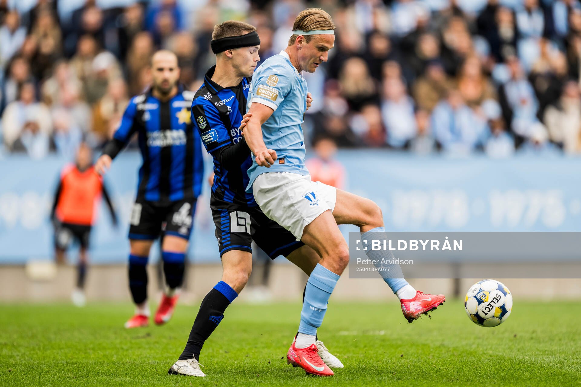 Sirius Tobias Carlsson och Malmö FFs Erik Botheim