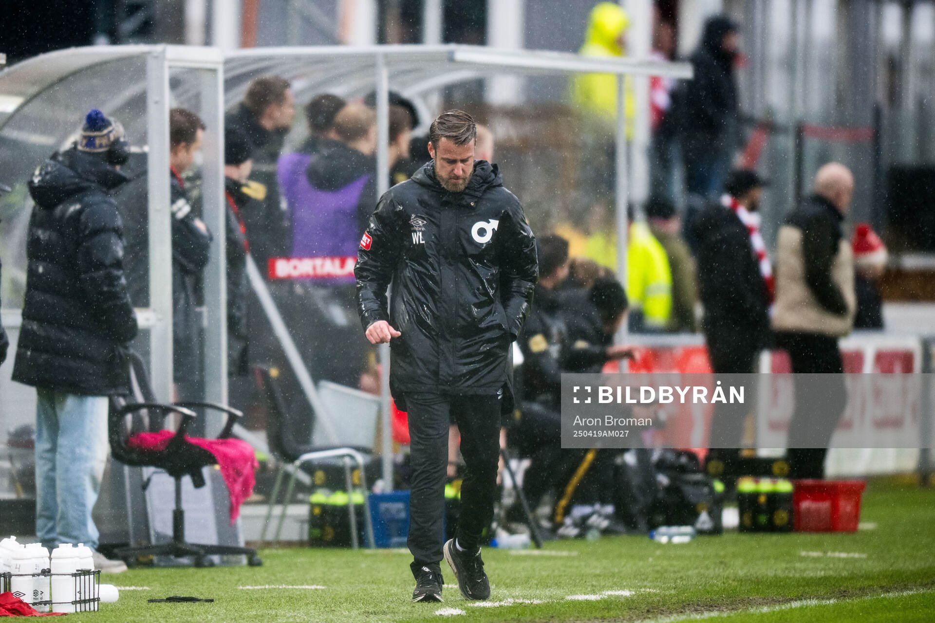 Degerfors tränare William Lundin deppar