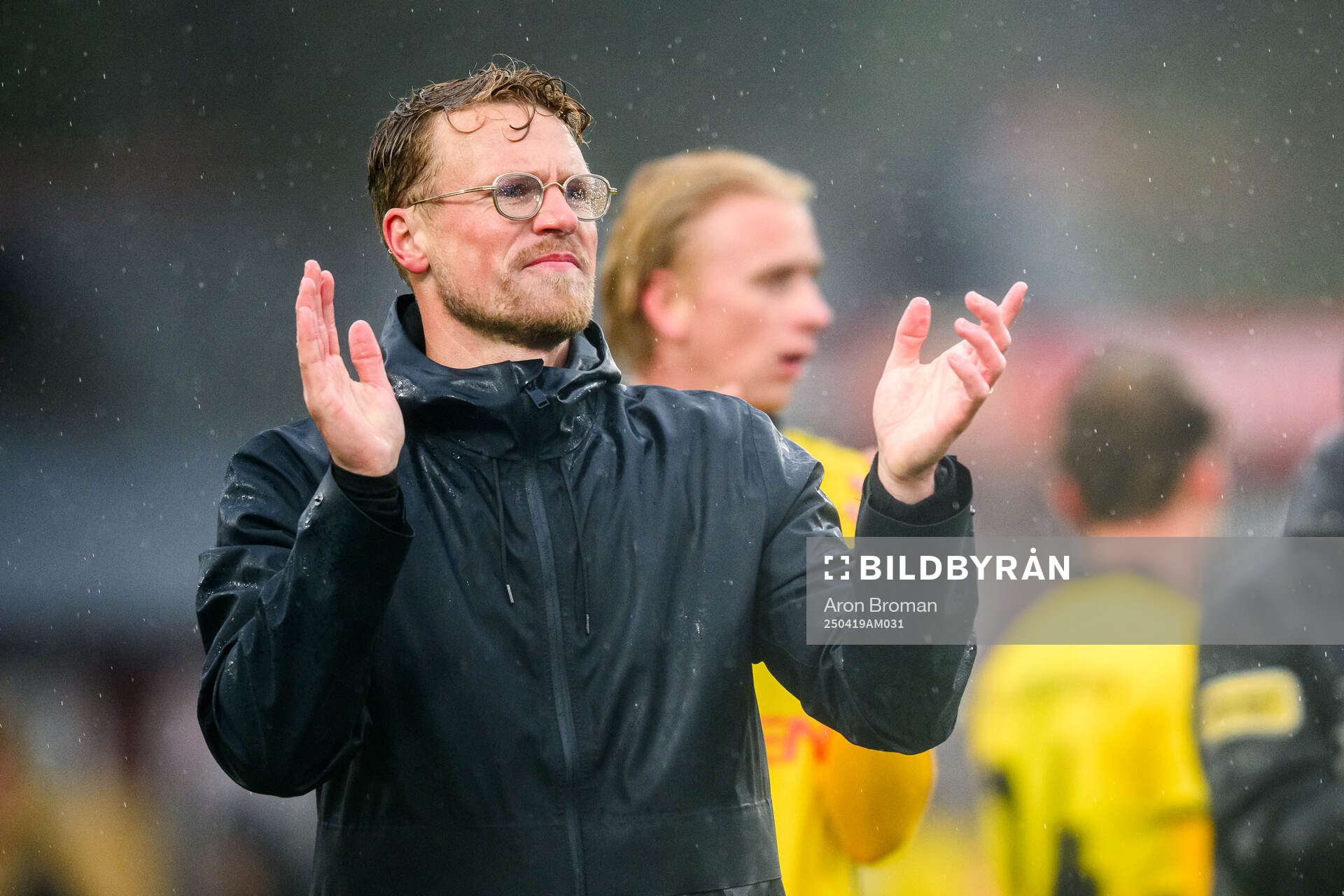 Elfsborgs tränare Oscar Hiljemark jublar