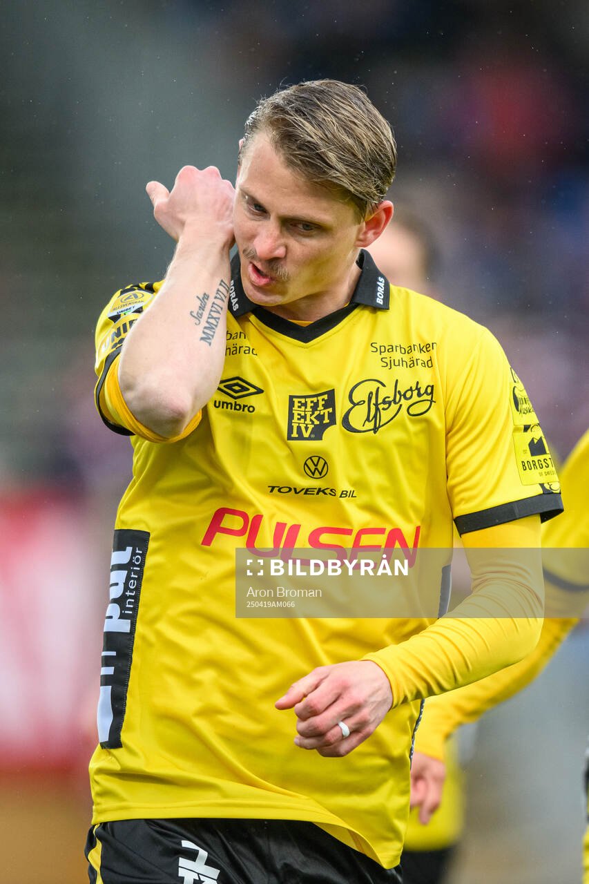Elfsborgs Simon Hedlund jublar