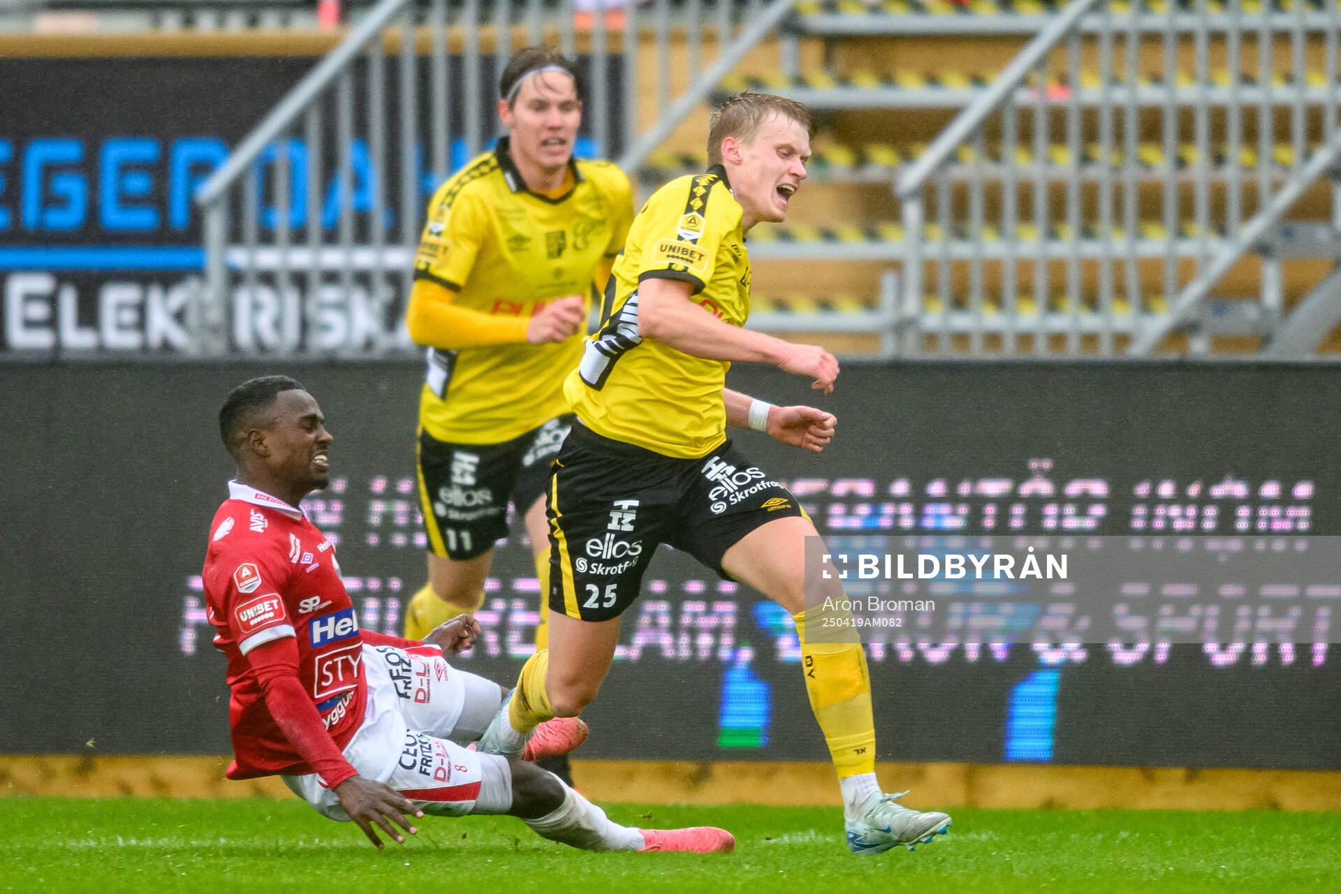 Degerfors Nahom Netabay och Elfsborgs Ari Sigurpálsson