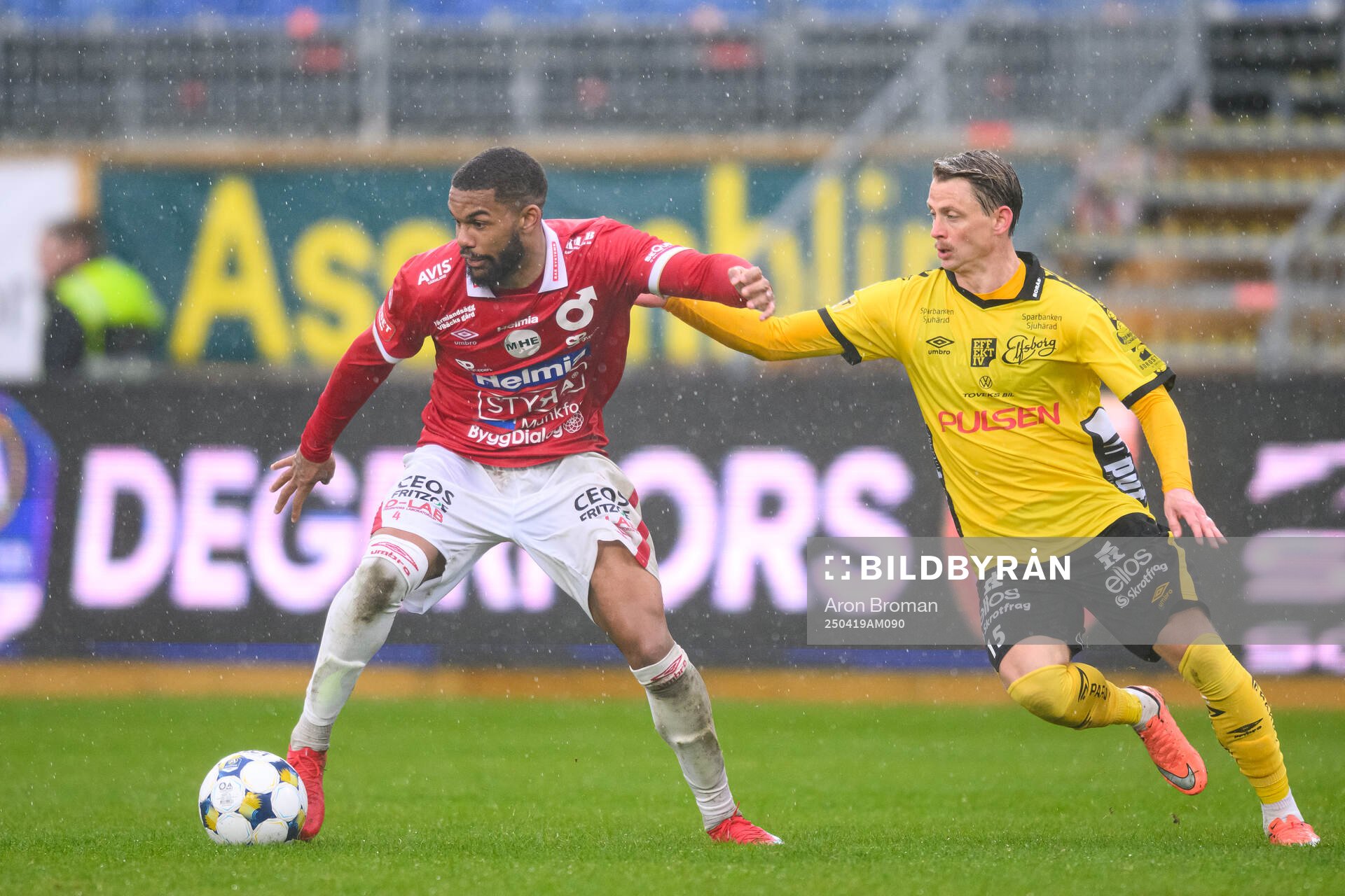 Degerfors Leon Hien och Elfsborgs Simon Hedlund