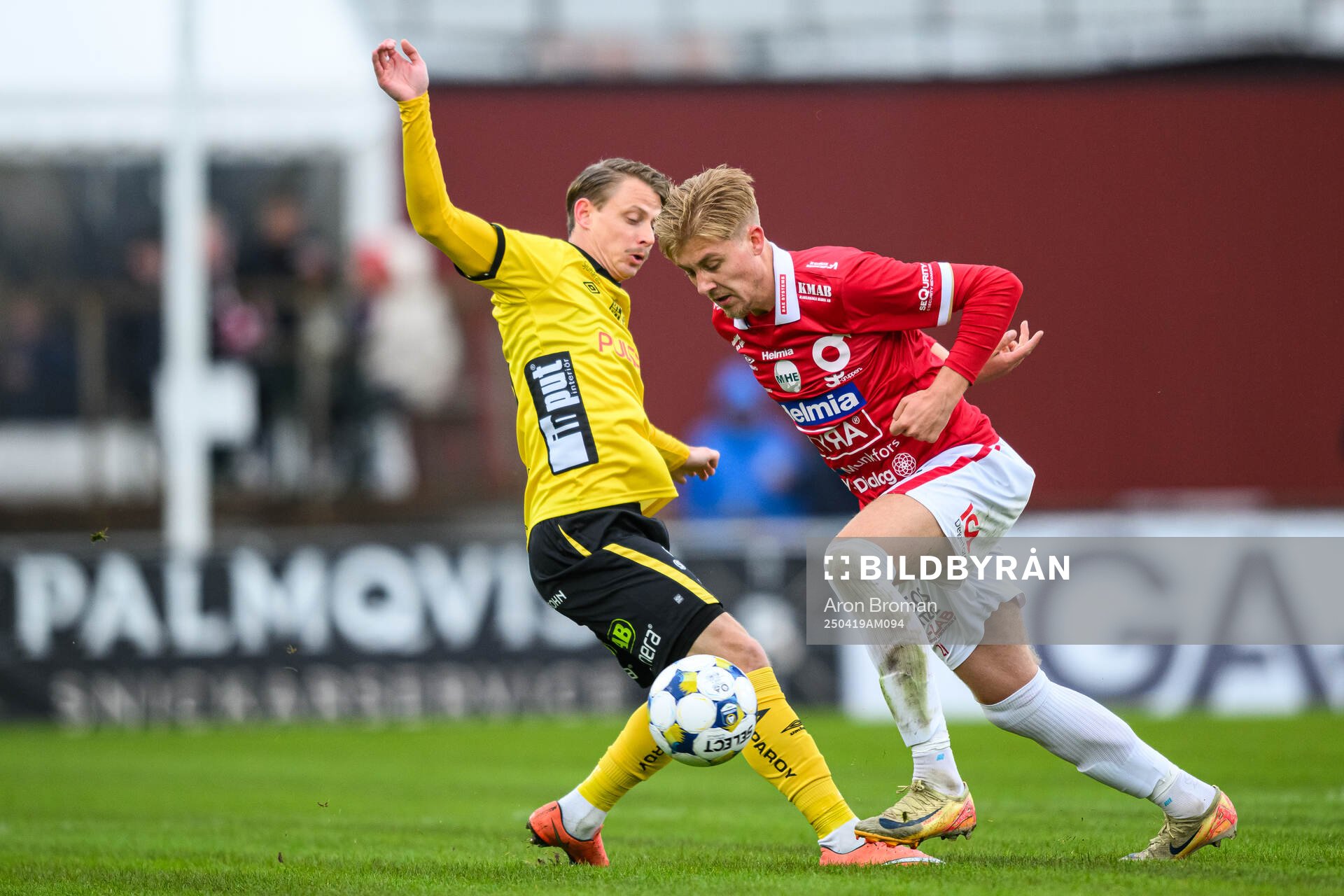 Elfsborgs Simon Hedlund och Degerfors Elias Pihlström