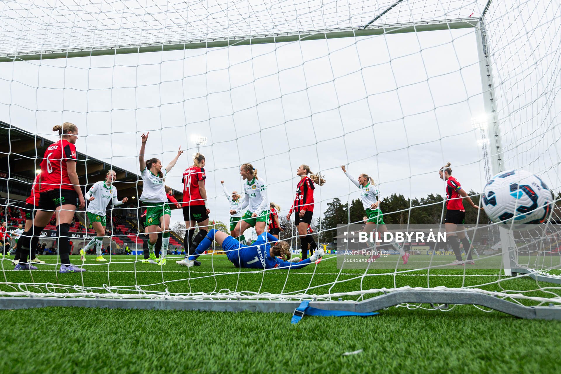 Hammarbys Bella Andersson jublar