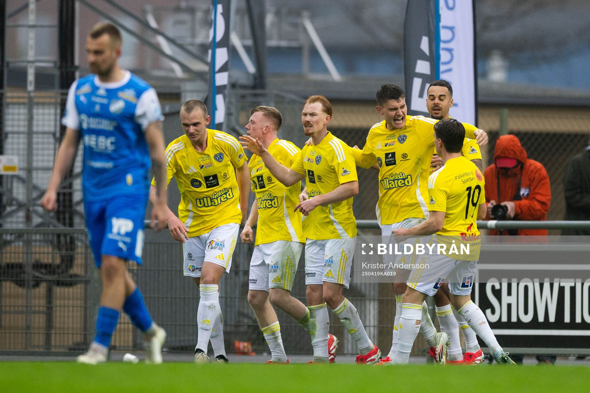 Falkenbergs Albin Andersson jublar