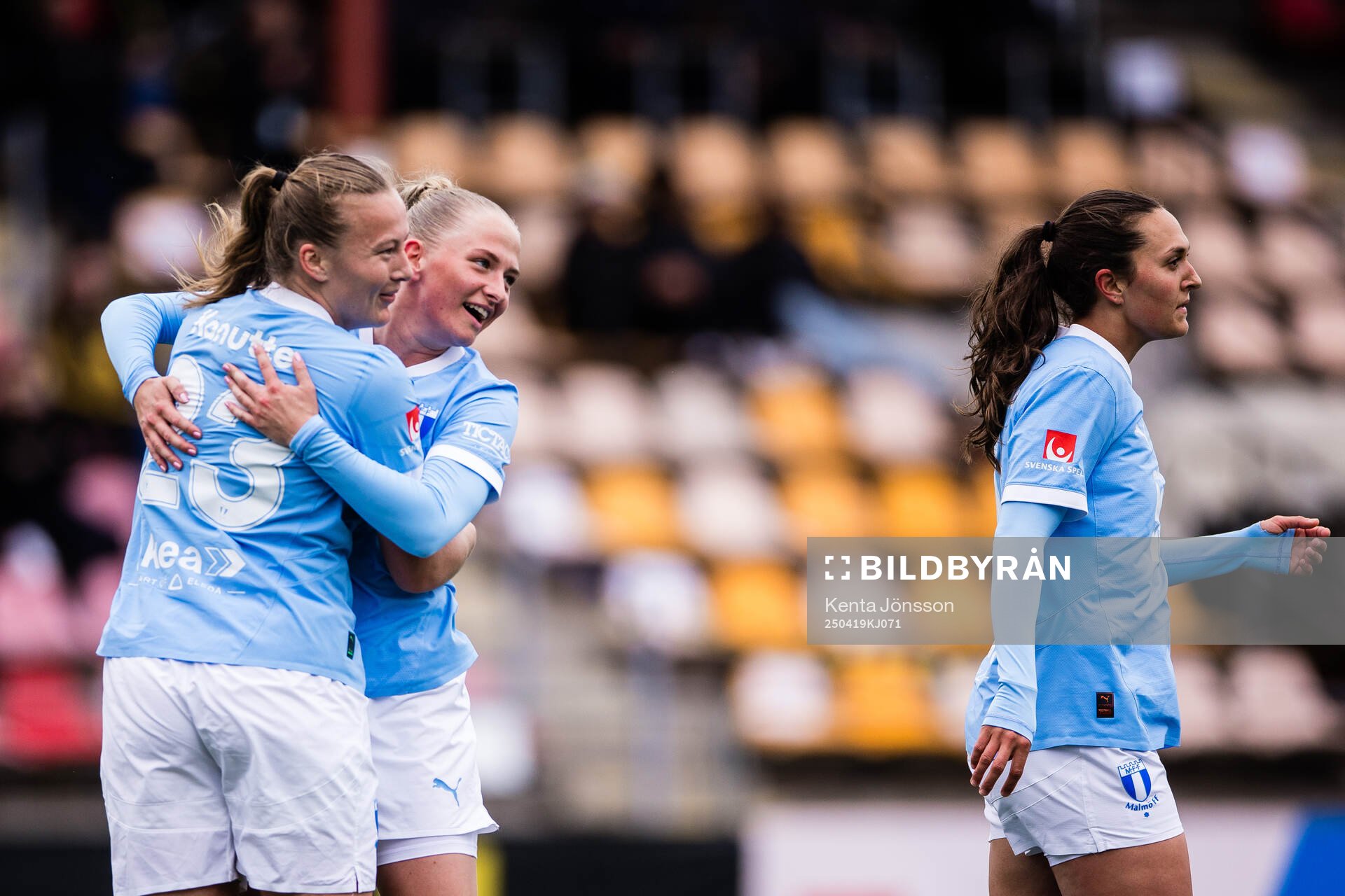 Malmö FFs Sara Kanutte Sørensen Fornesm, Tuva Skoog och