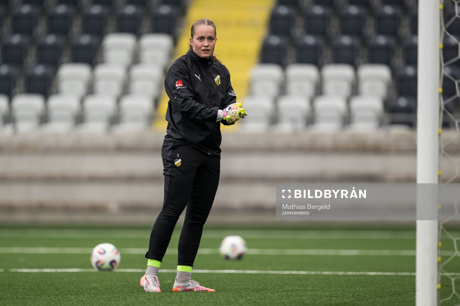 Häckens målvakt Fanney Birkisdottir
