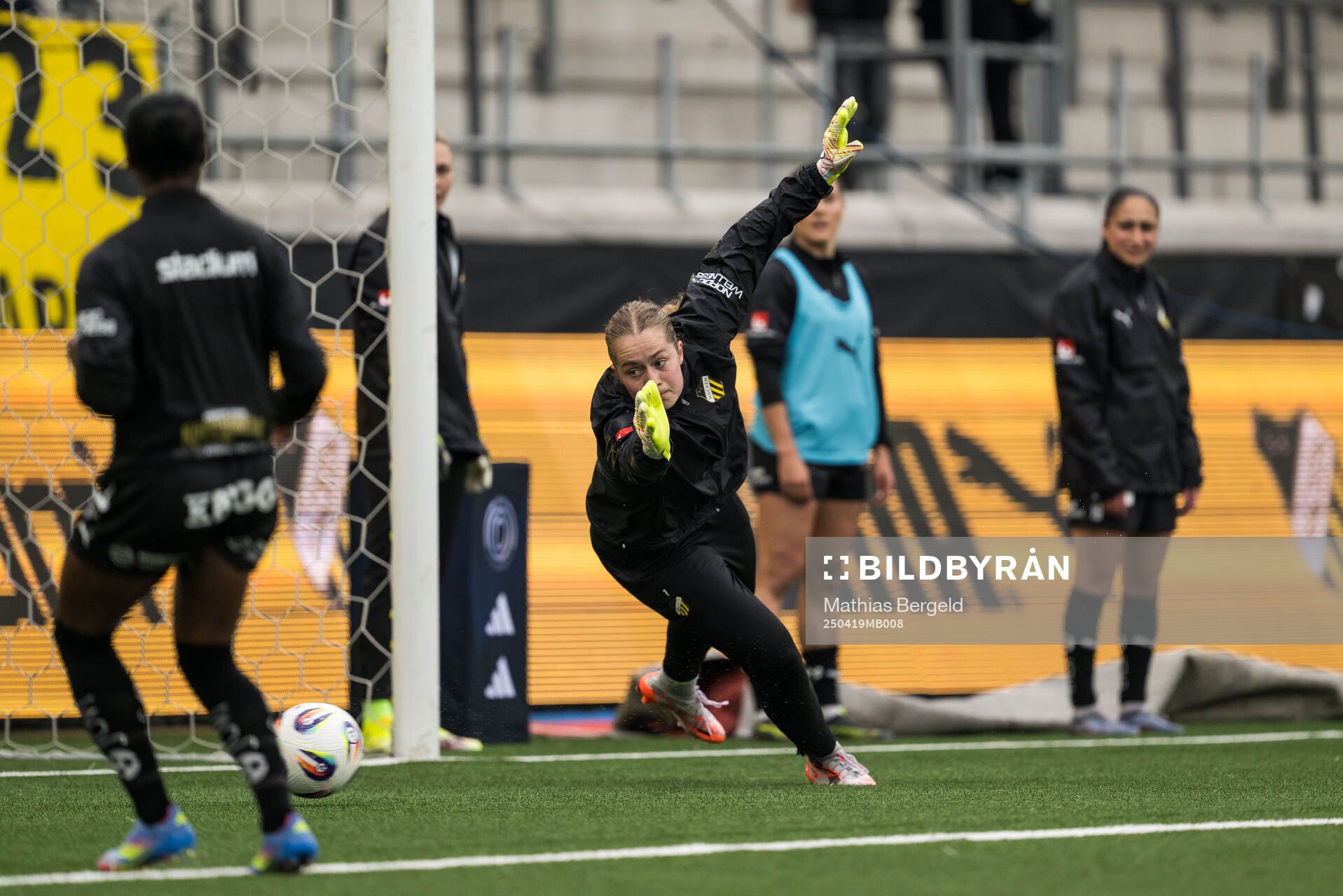 Häckens målvakt Fanney Birkisdottir