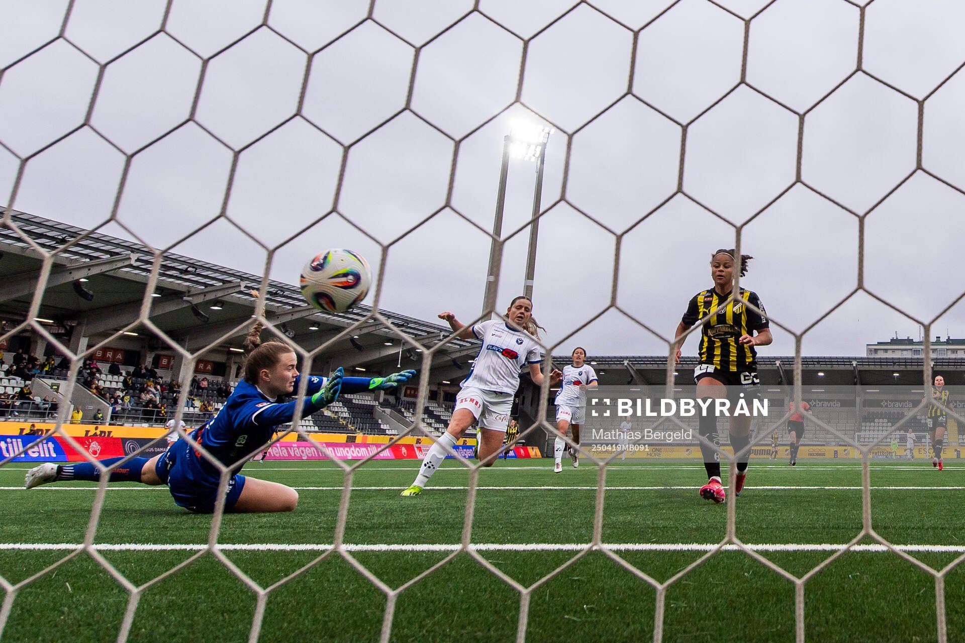 Häckens Felicia Schröder gör 3-1 bakom Växjö DFFs