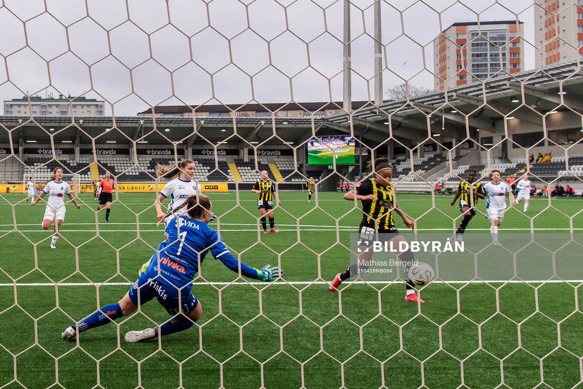Häckens Felicia Schröder gör 3-1 bakom Växjö DFFs