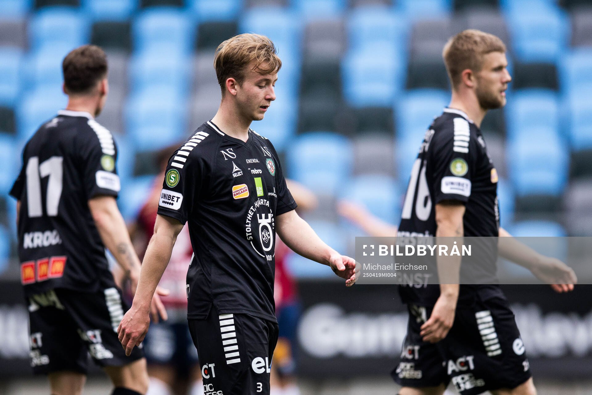 Örebros Oskar Käck deppar