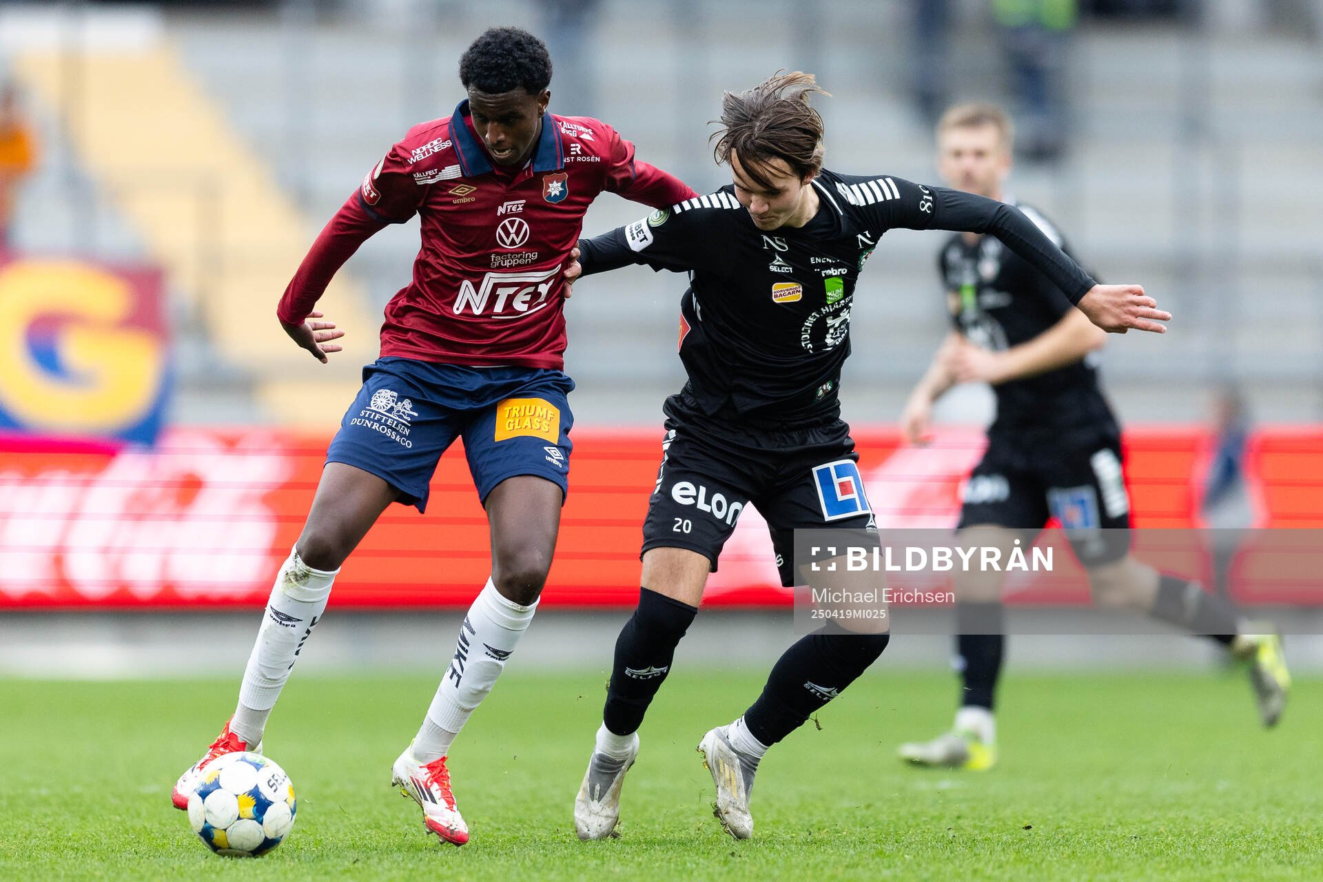 Örgrytes Ibrahim Ahmed och Örebros Charlie Swartling