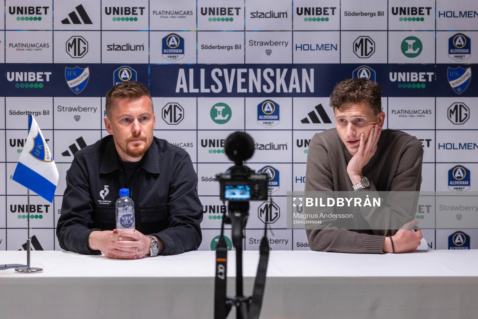 Halmstads huvudtränare Johan Lindholm och IFK Norrköpings