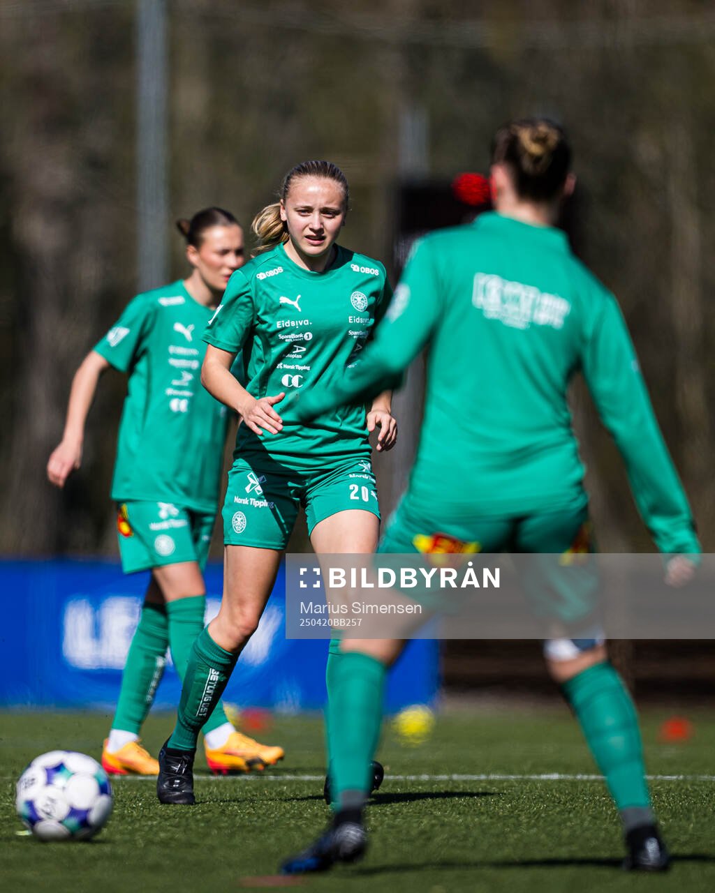Marie Nordbye of HamKam warms up