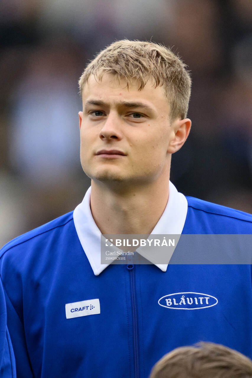 IFK Göteborgs David Kruse vid lineup inför fotbollsmatchen i Allsvenskan mellan IFK Göteborg och Häcken den 20 april 2025 i Göteborg. 