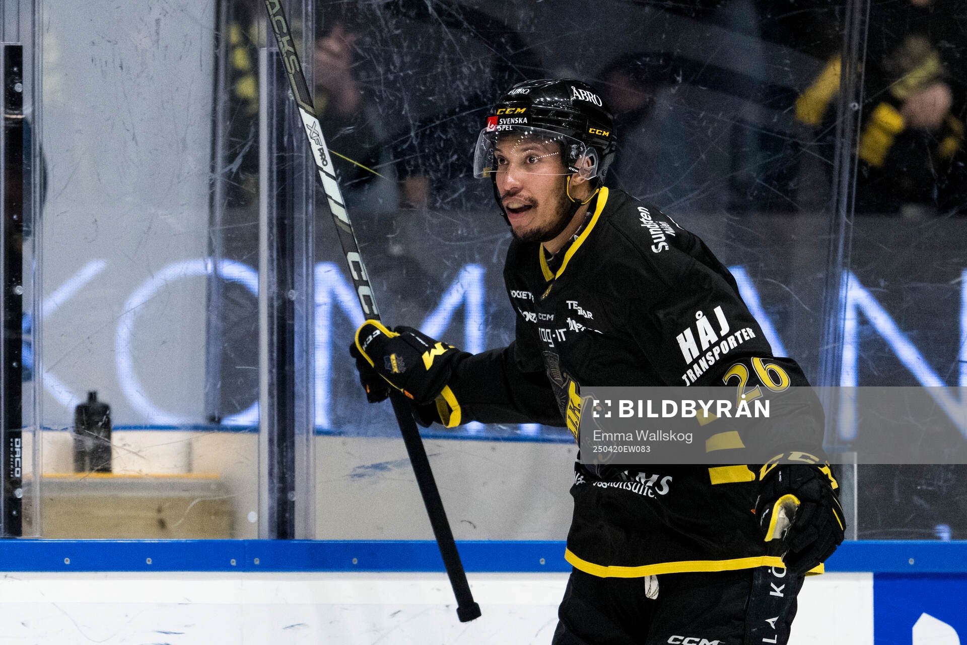AIKs Oscar Nord jublar