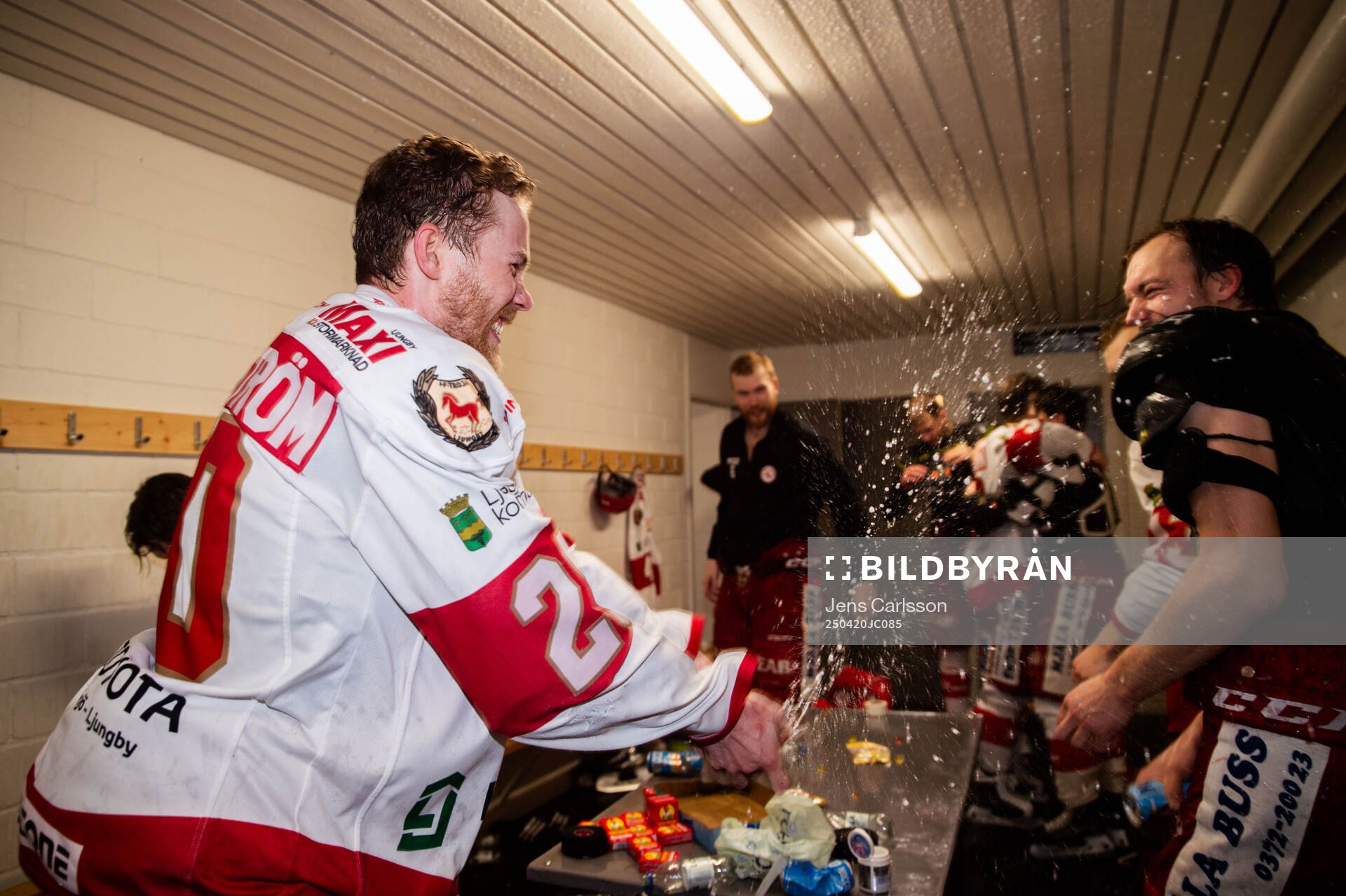Troja/Ljungbys Filip Lennström jublar