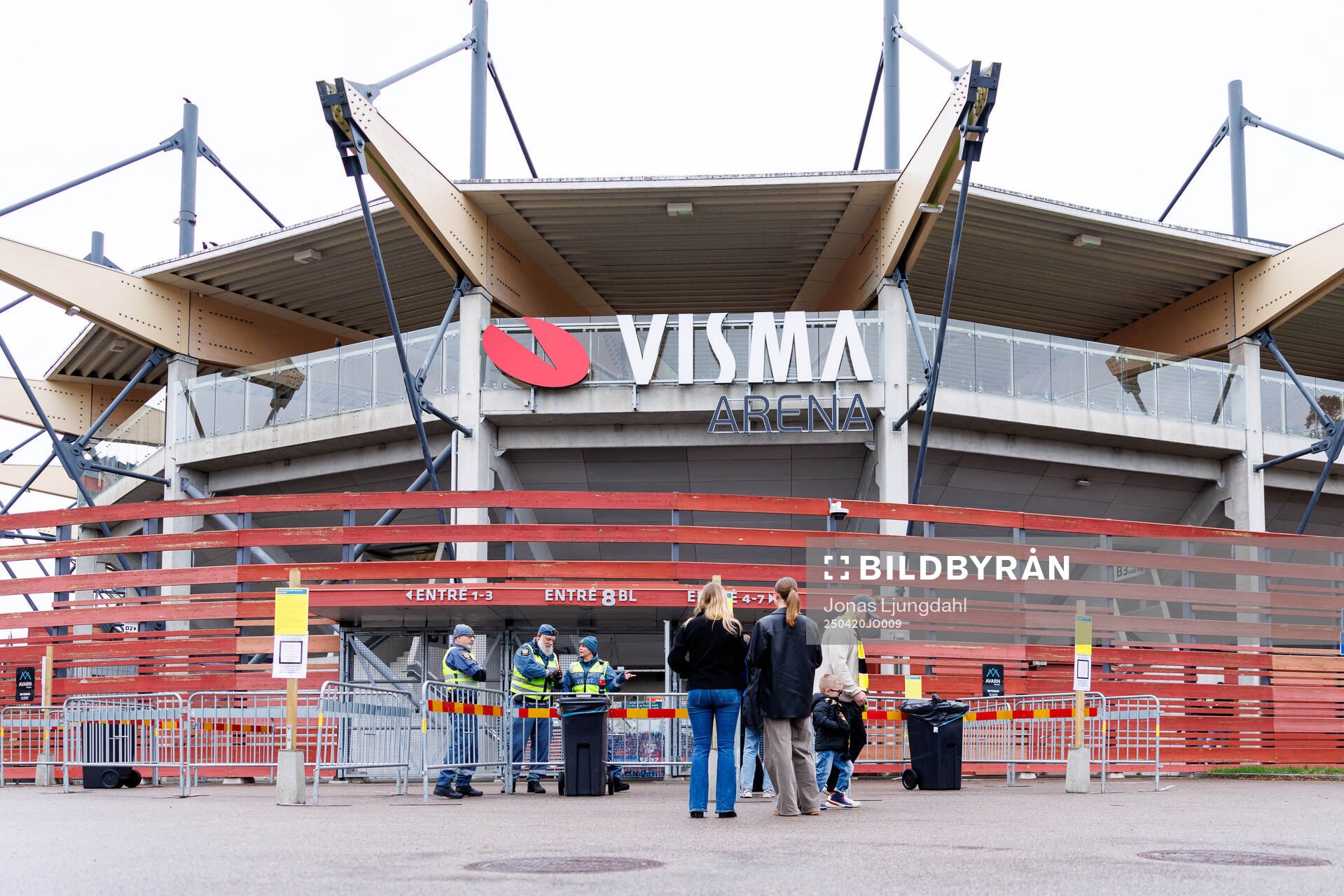 Exteriör vy av Visma arena