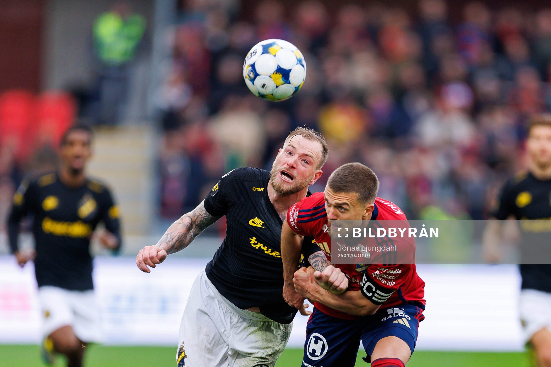 AIKs John Guidetti och Östers Ivan Kricak