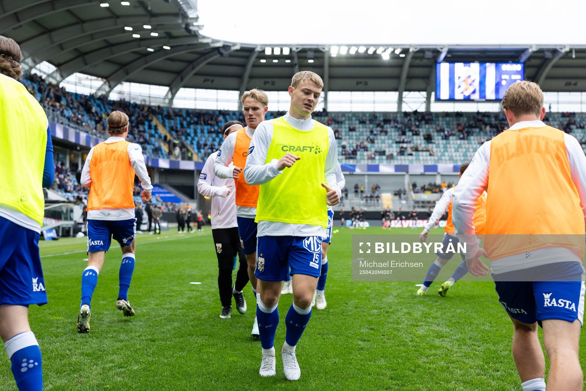 IFK Göteborgs David Kruse under uppvärmningen innan fotbollsmatchen i Allsvenskan mellan IFK Göteborg och Häcken den 20 april 2025 i Göteborg.