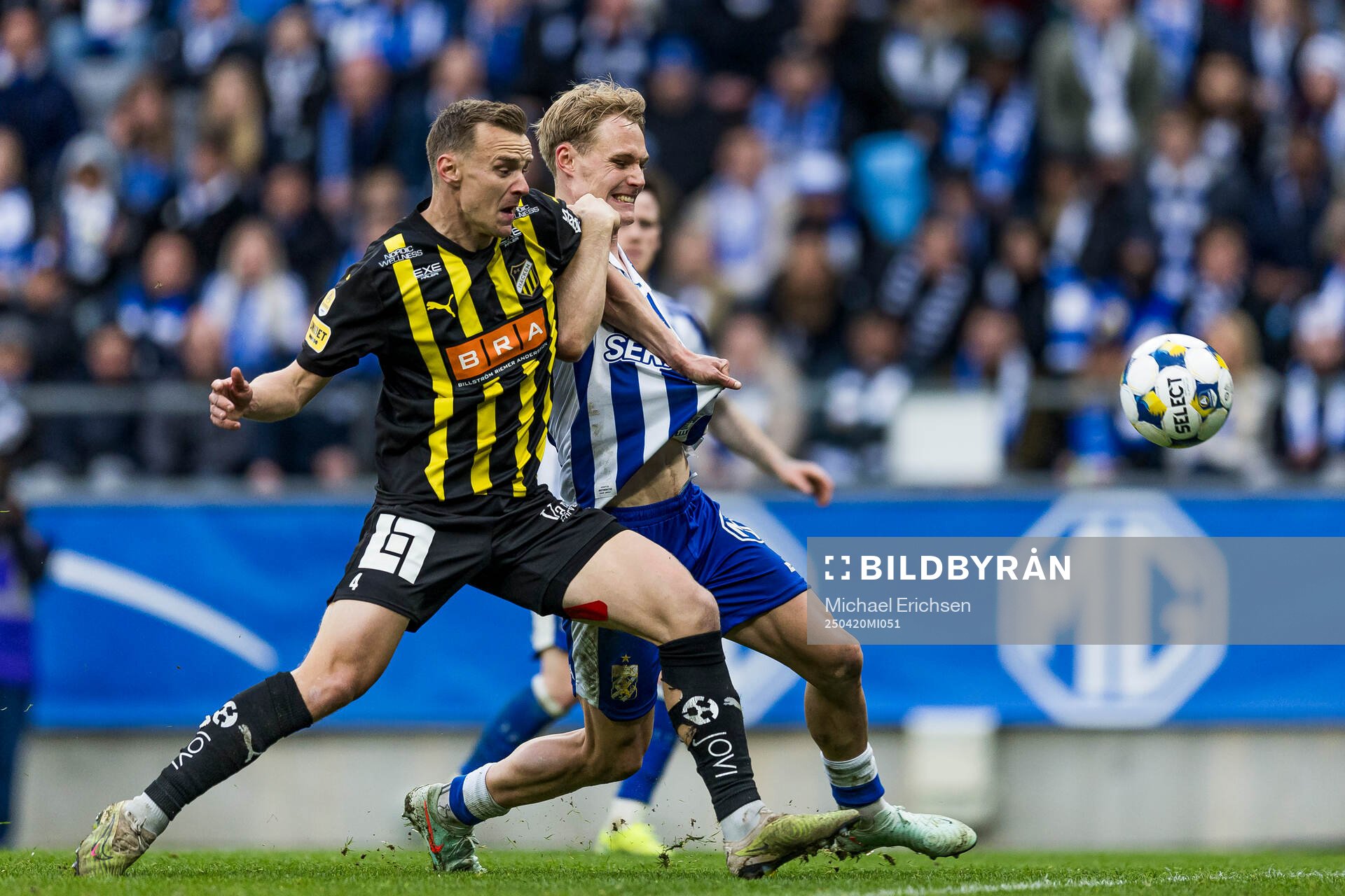 Häckens Marius Lode och IFK Göteborgs Max Fenger