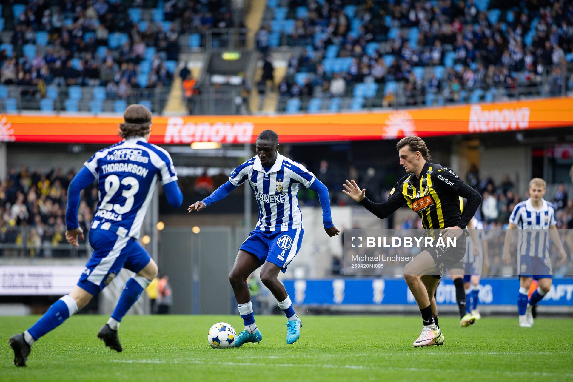 IFK Göteborgs Imam Jagne och Häckens Silas Andersen