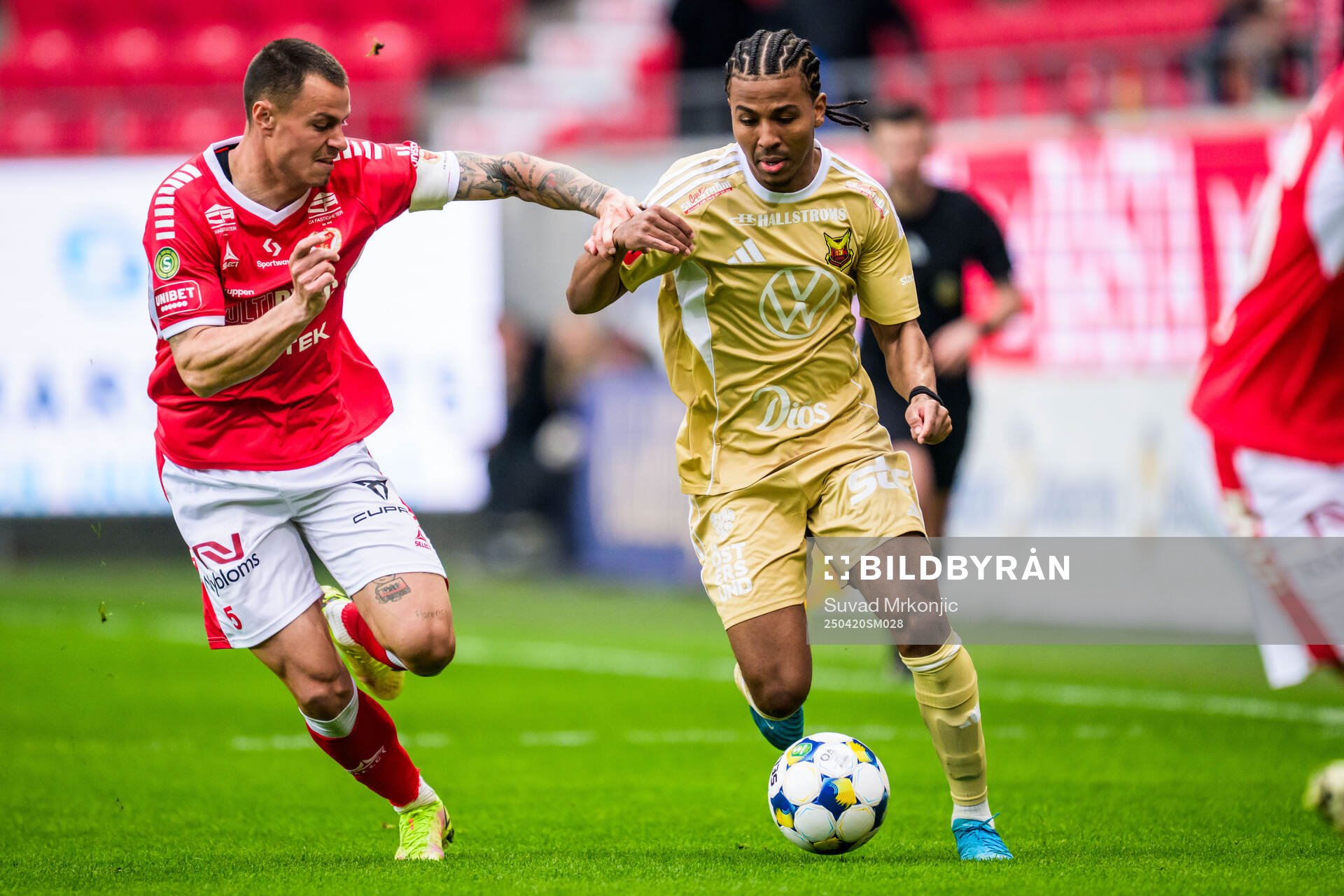 Kalmars Melker Hallberg och Östersunds Nebiyou Perry