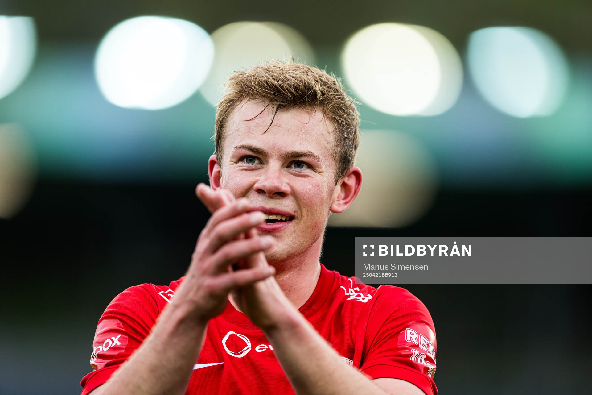 Aune Heggebø of Brann celebrates