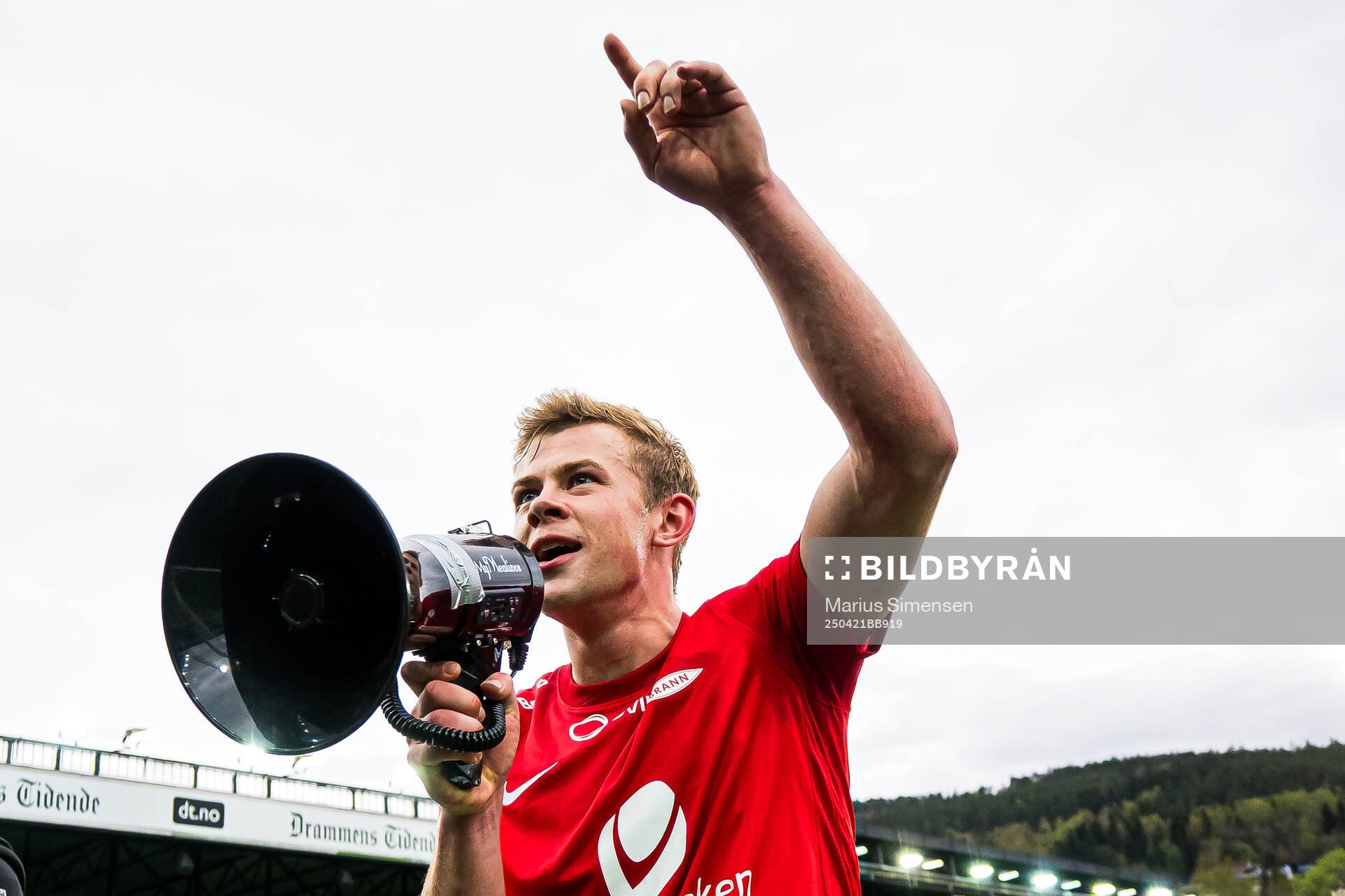 Aune Heggebø of Brann celebrates