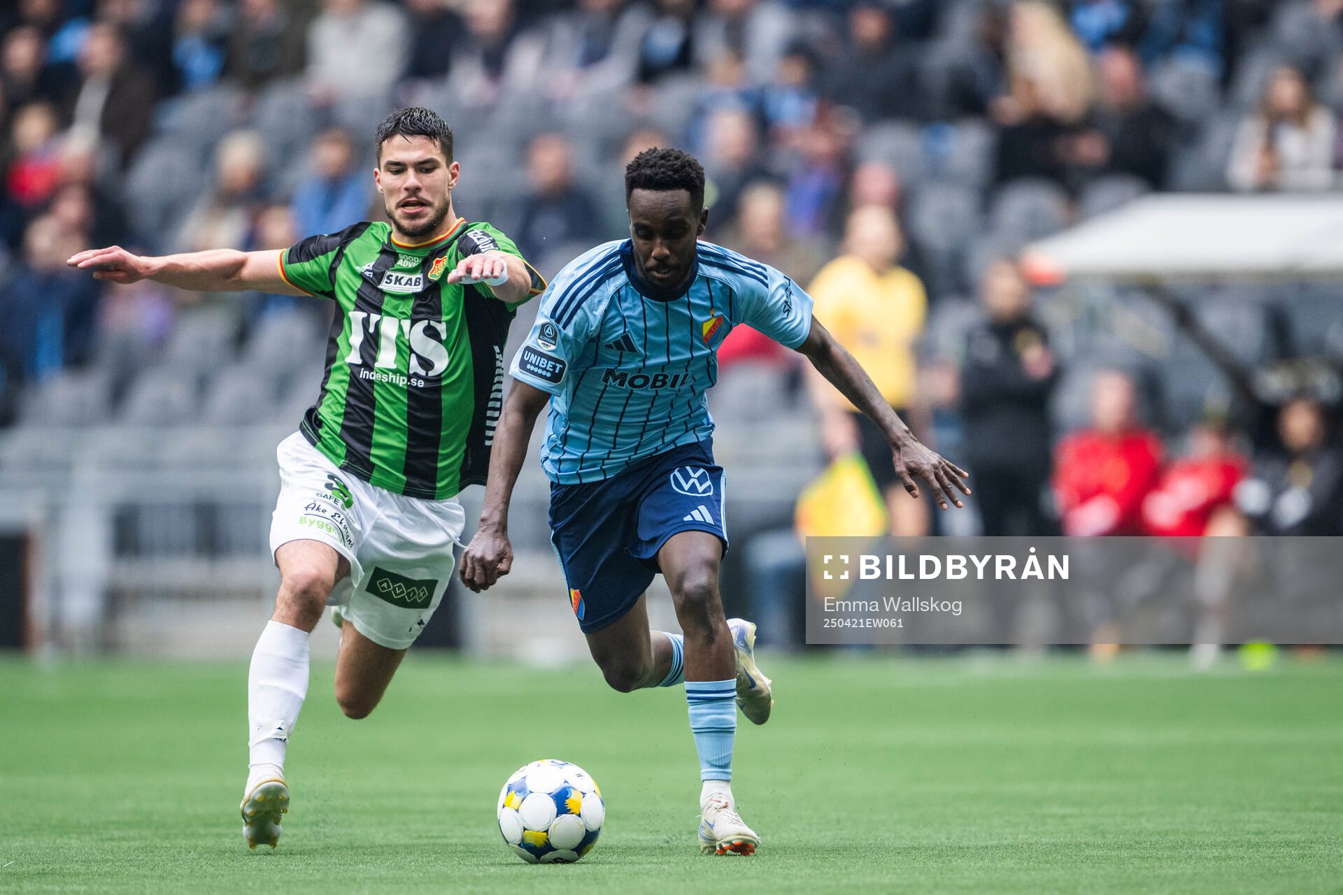 GAIS William Milovanovic och Djurgårdens Tokmac Nguen