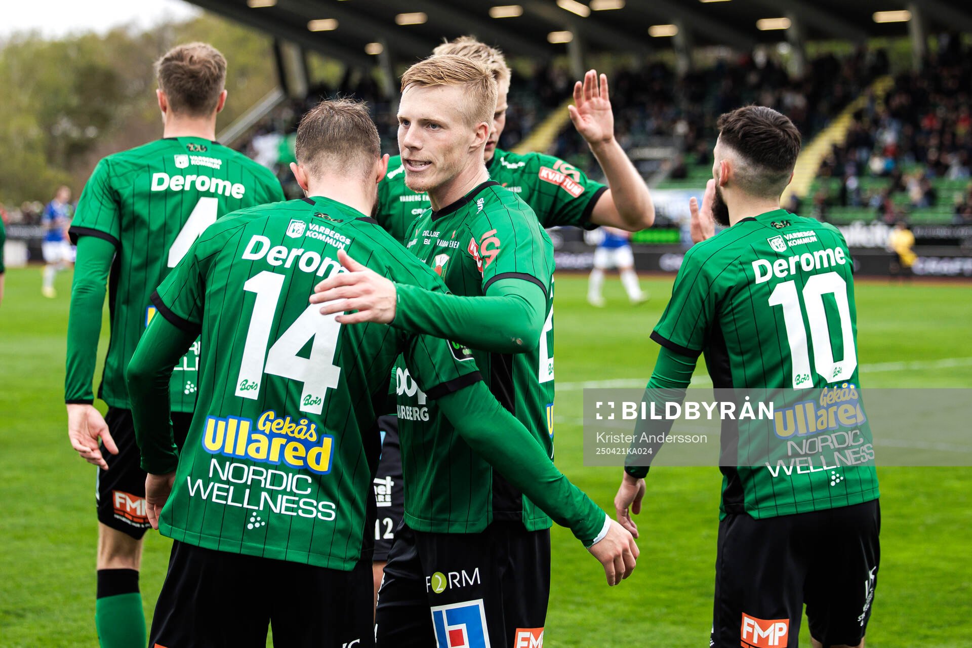 Varbergs spelare jublar