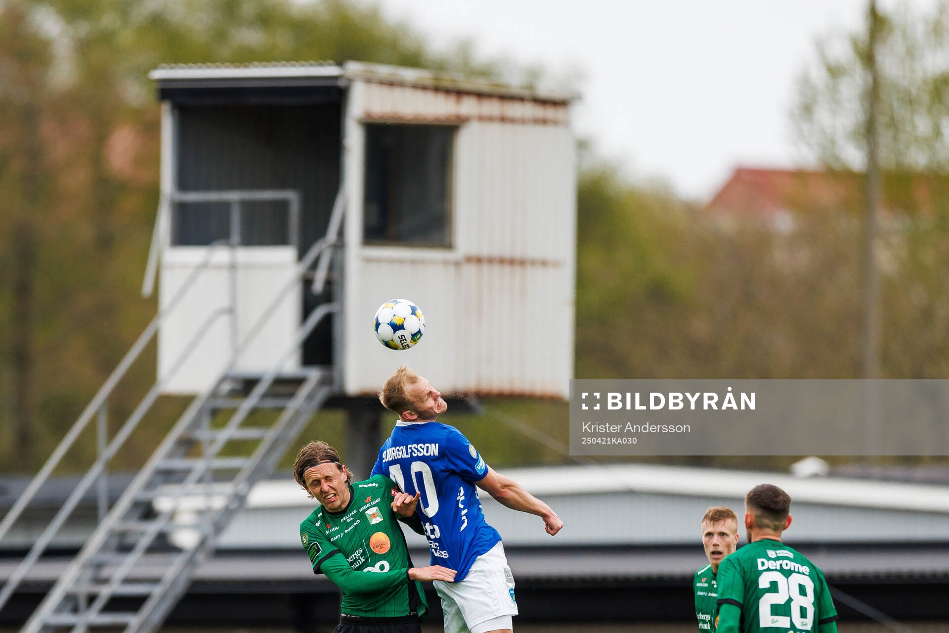Varbergs Joakim Lindner och Umeå FCs Eythor Martin
