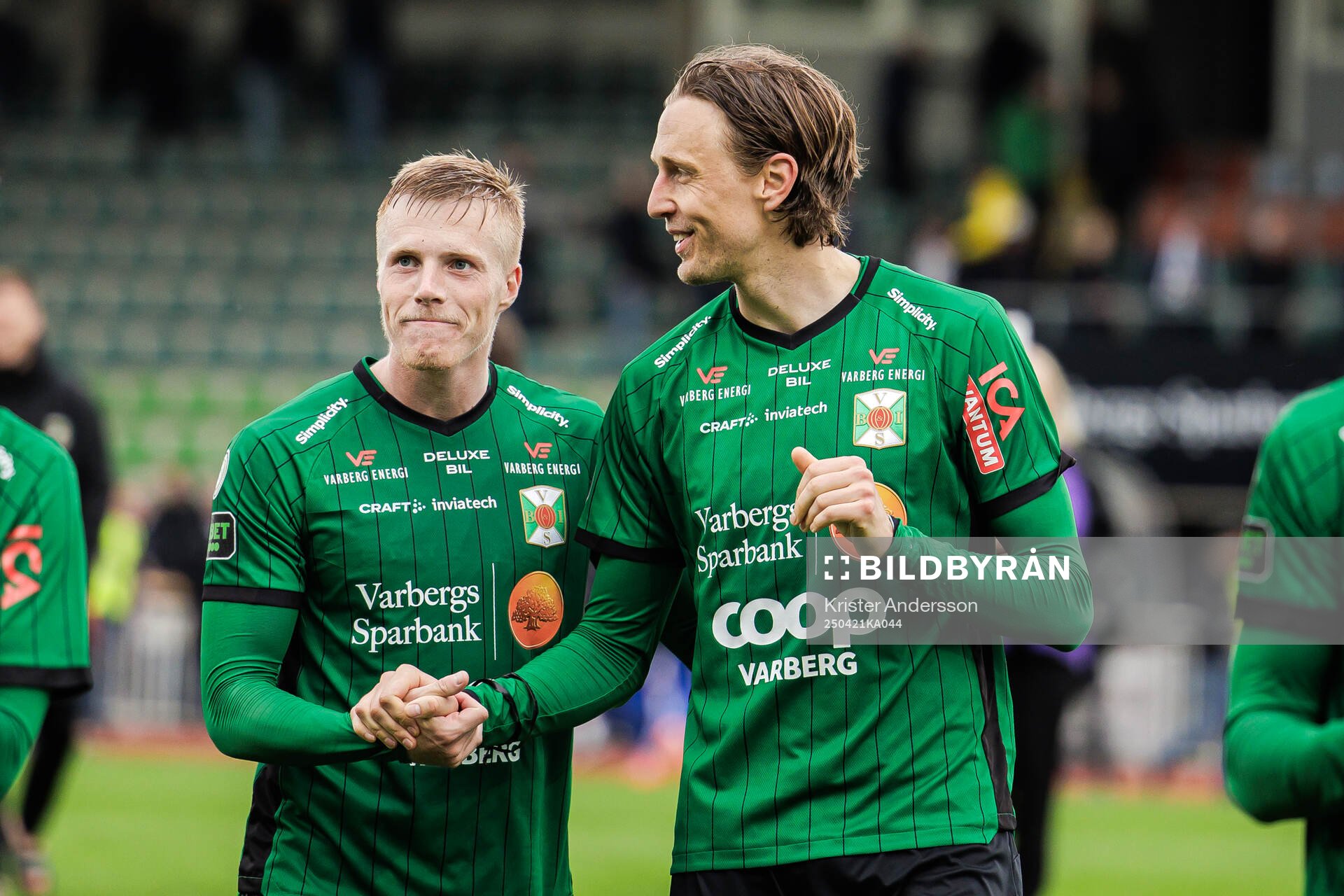 Varbergs Emil Hellman och Joakim Lindner jublar