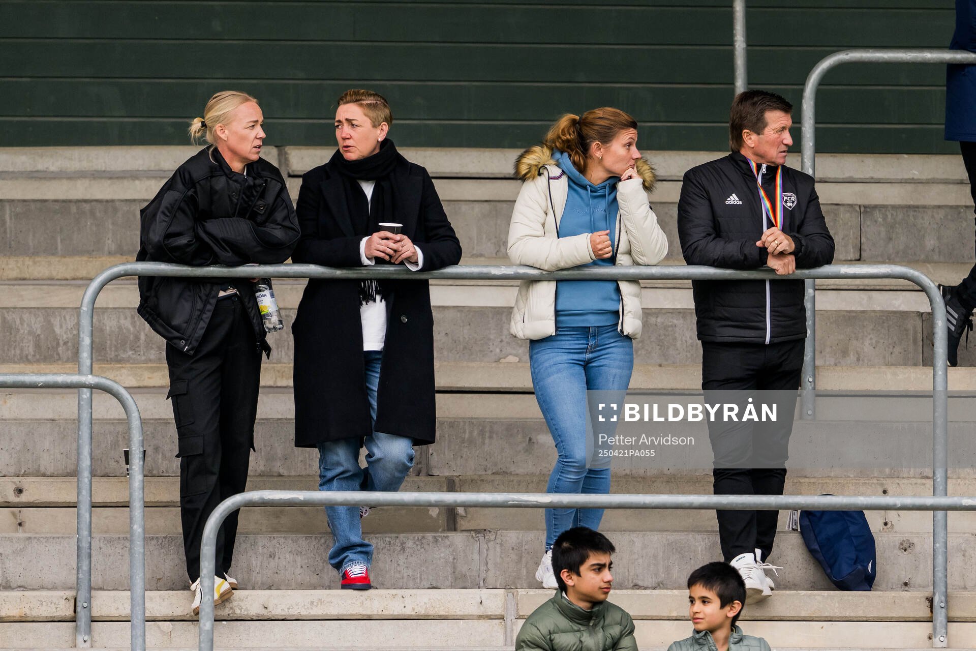 Caroline Seger, Therese Sjögran och Rosengårds