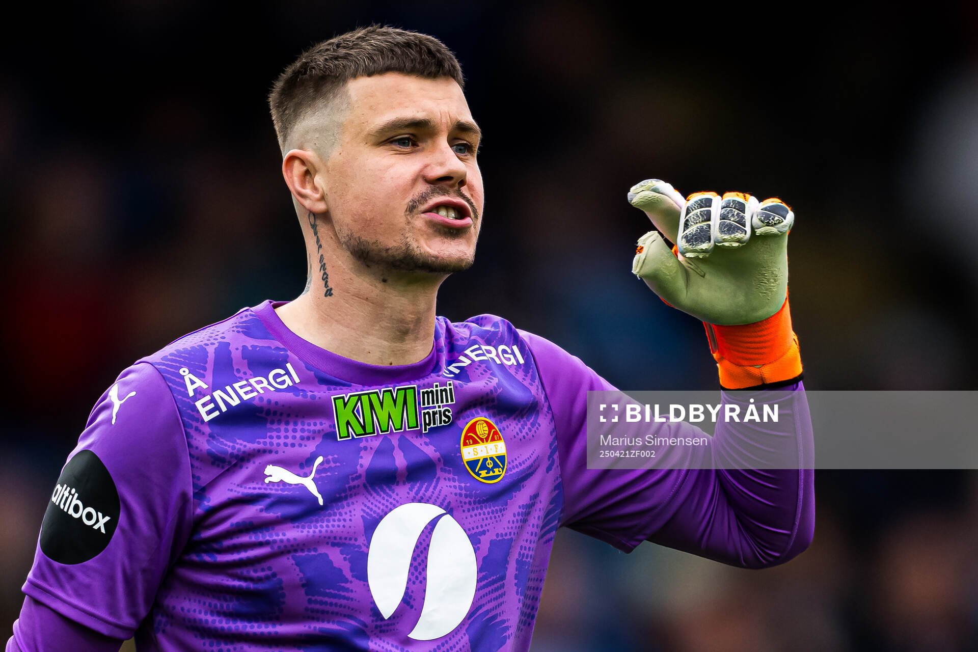 Per Kristian Bråtveit of Strømsgodset during the Eliteserien match between Strømsgodset and Brann on April 21, 2025 in Drammen. 