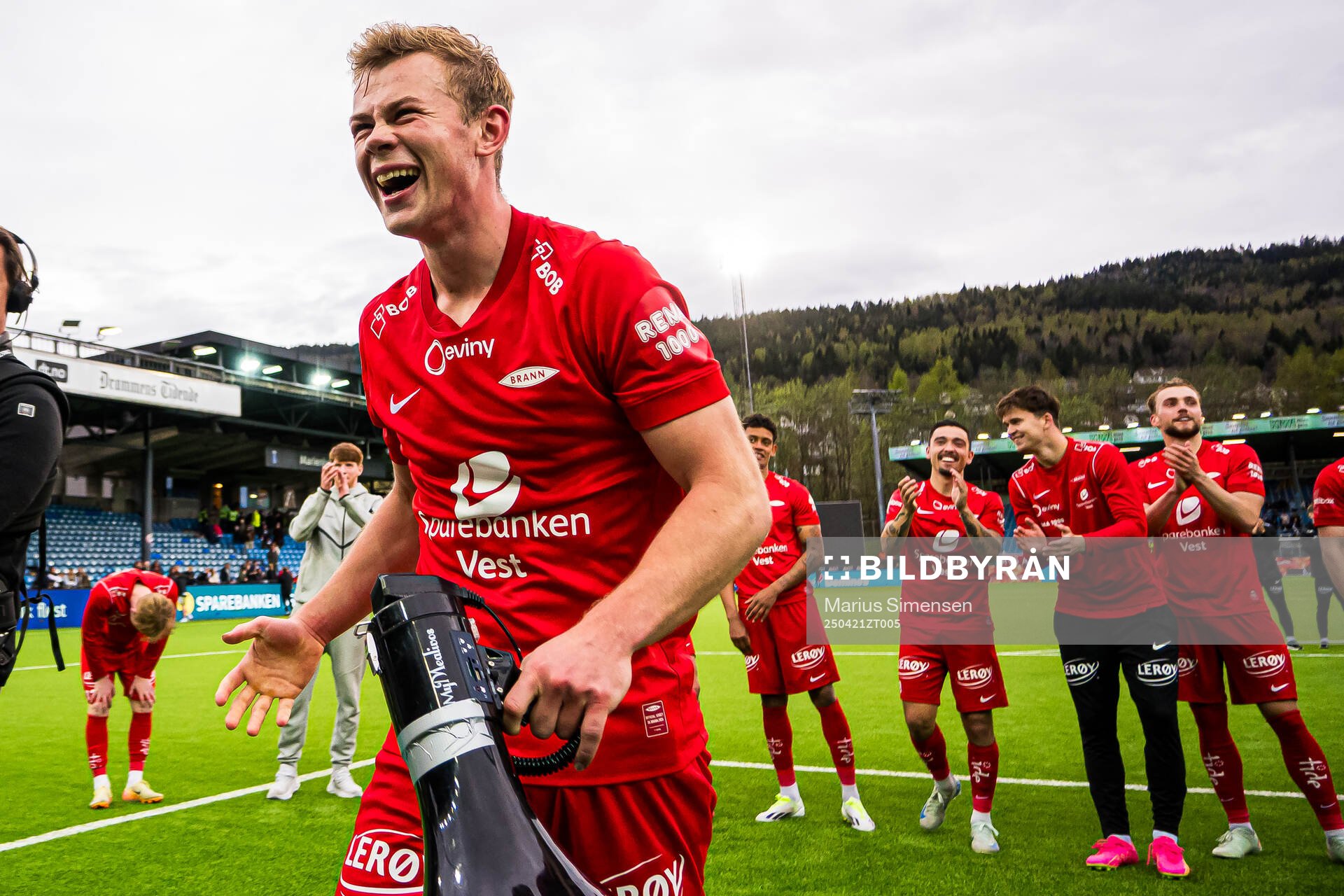 Aune Heggebø of Brann celebrates