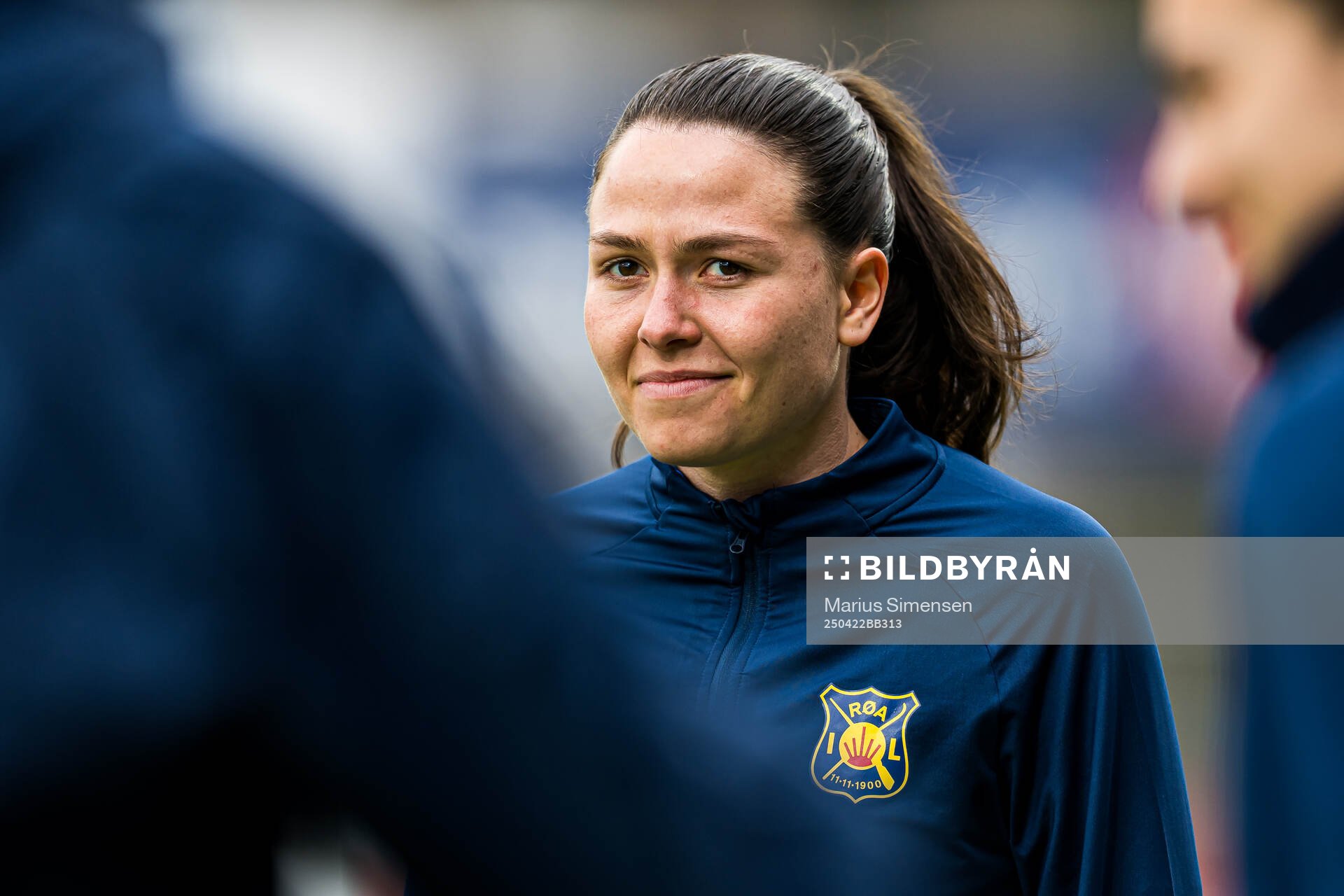 Solveig Engås of Røa warms up