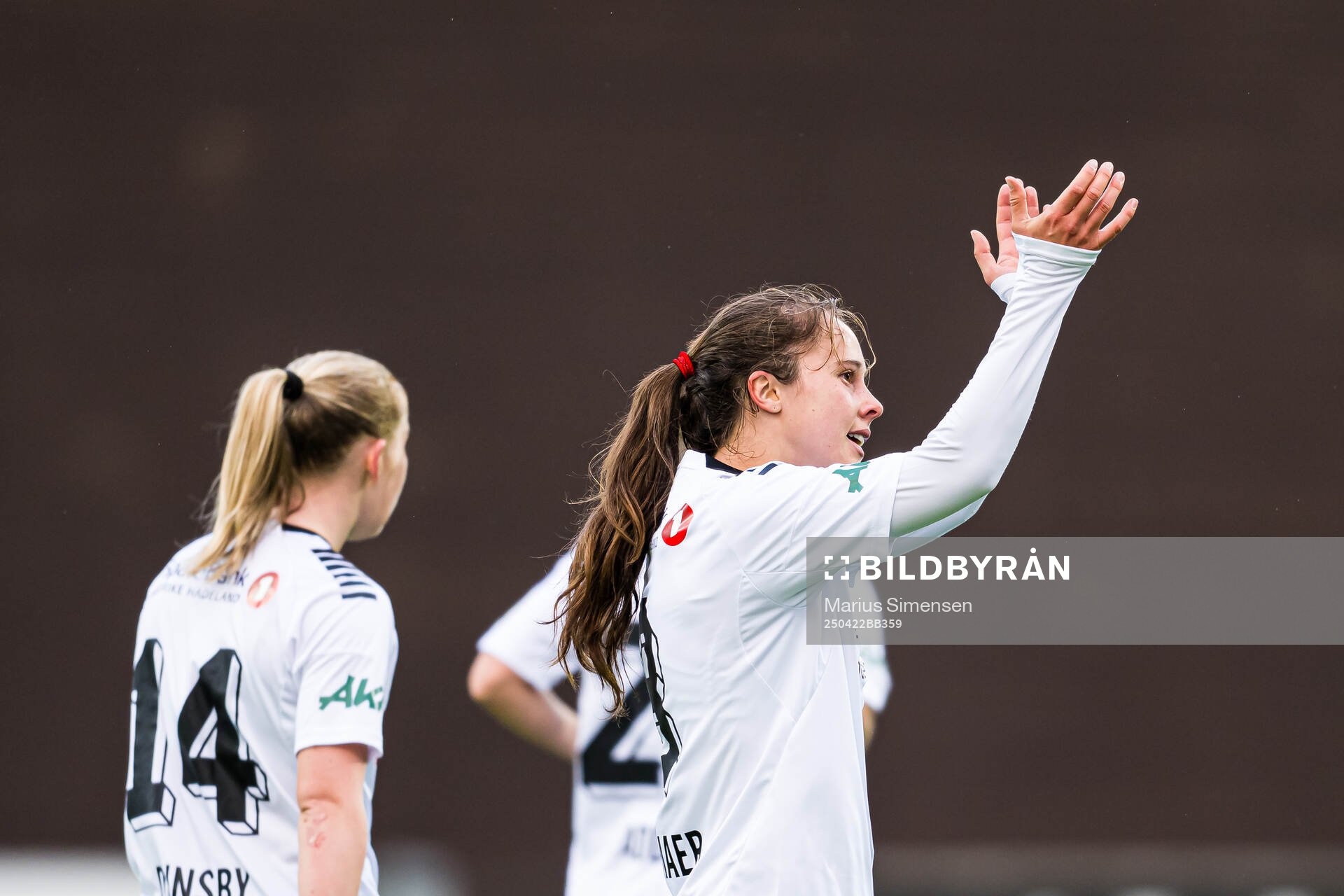 Kristin Sandstad Gumaer of Hønefoss celebrates