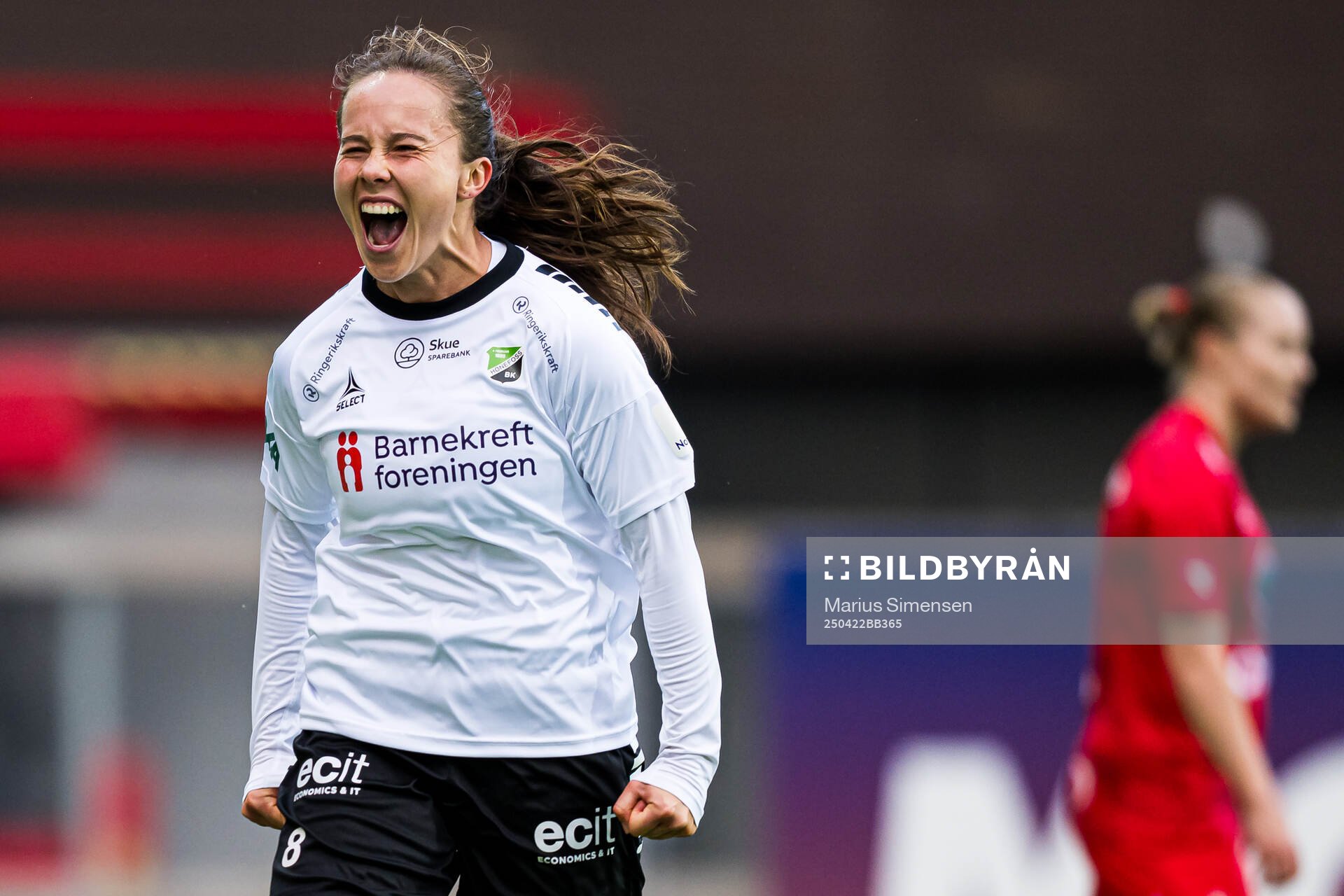 Kristin Sandstad Gumaer of Hønefoss celebrates