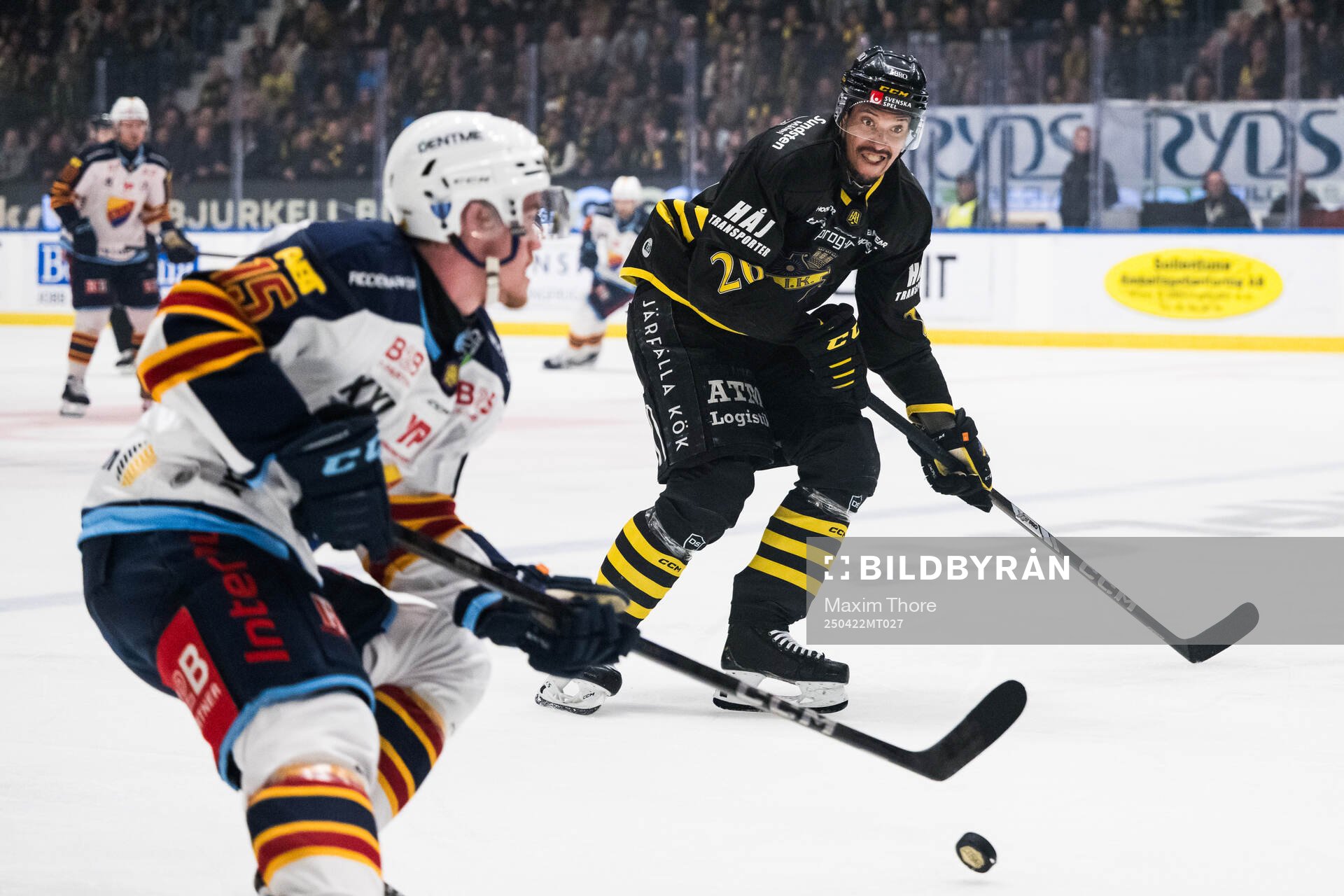 Djurgårdens Filip Eriksson och AIKs Oscar Nord