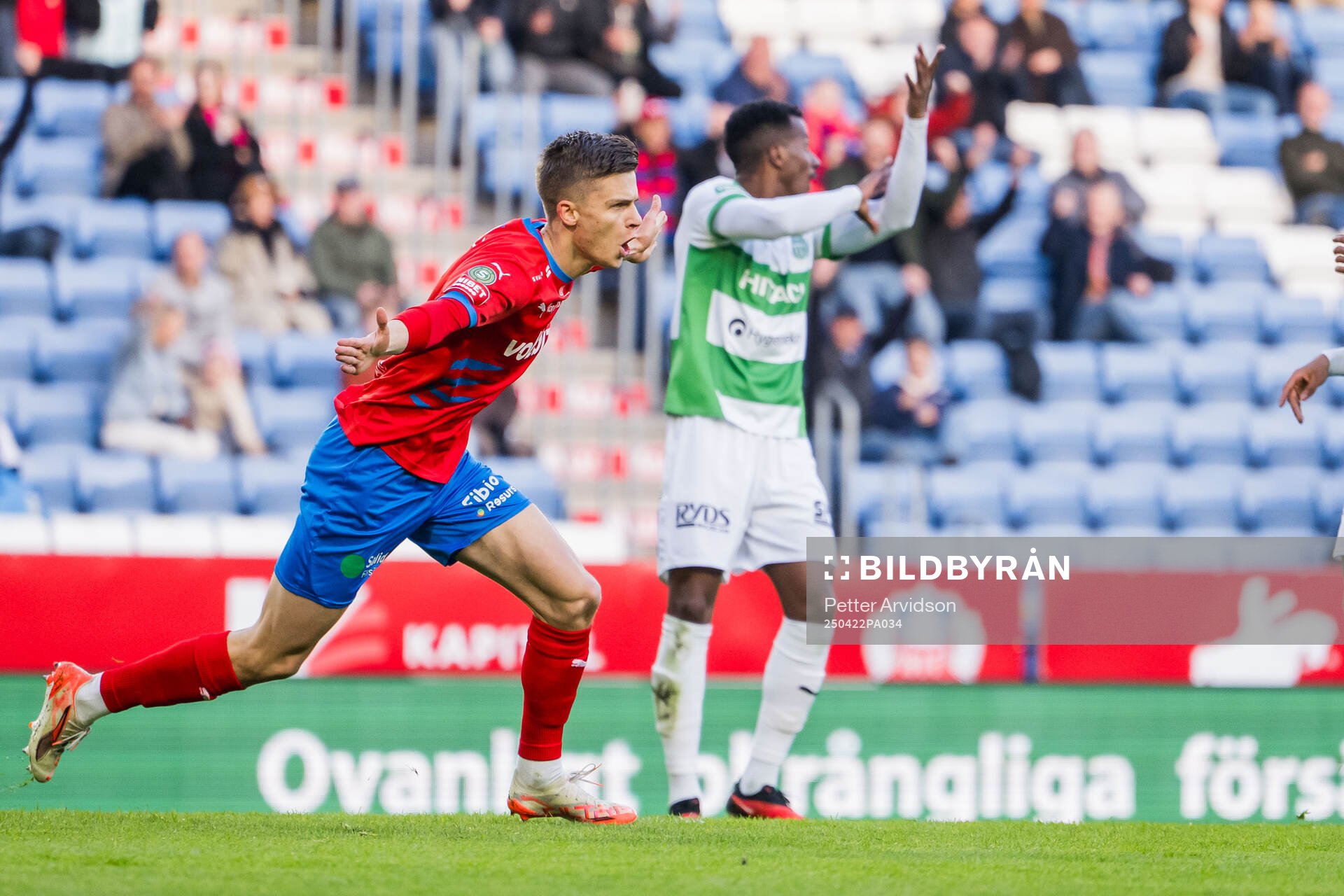 Helsingborgs Adrian Svanbäck jublar