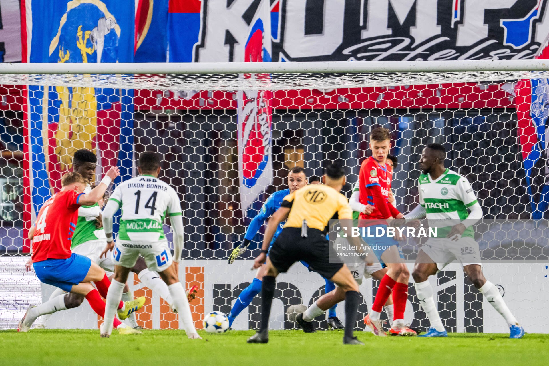 Helsingborgs Marcus Gudmann gör 2-0 på Västerås