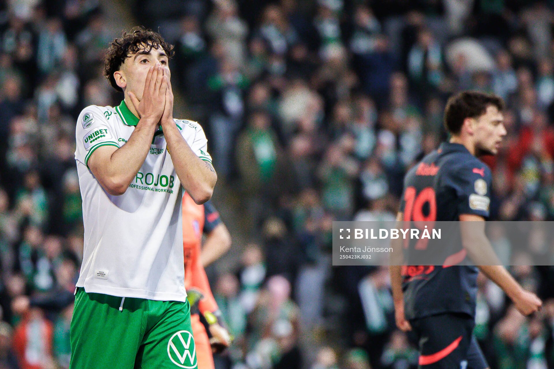 Hammarbys Sebastian Tounekti deppar