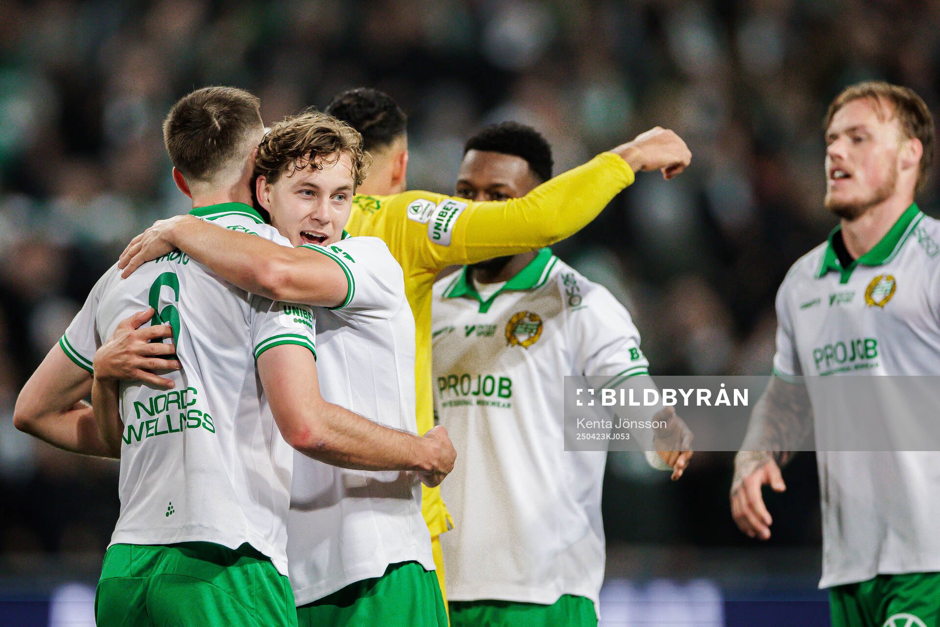 Hammarbys Pavle Vagic och Hampus Skoglund jublar