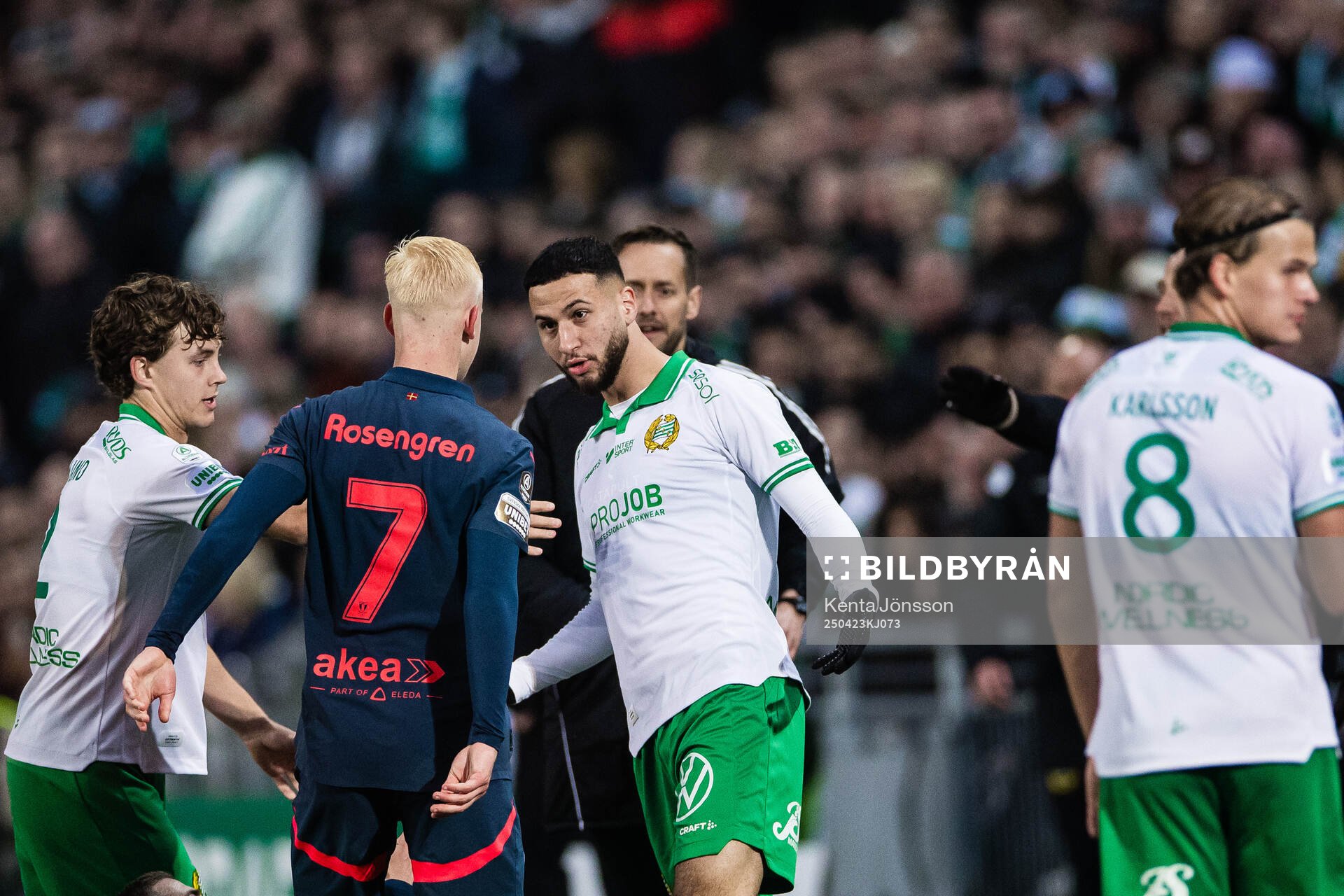 Malmö FFs Gabriel Busanello och Otto Rosengren i bråck