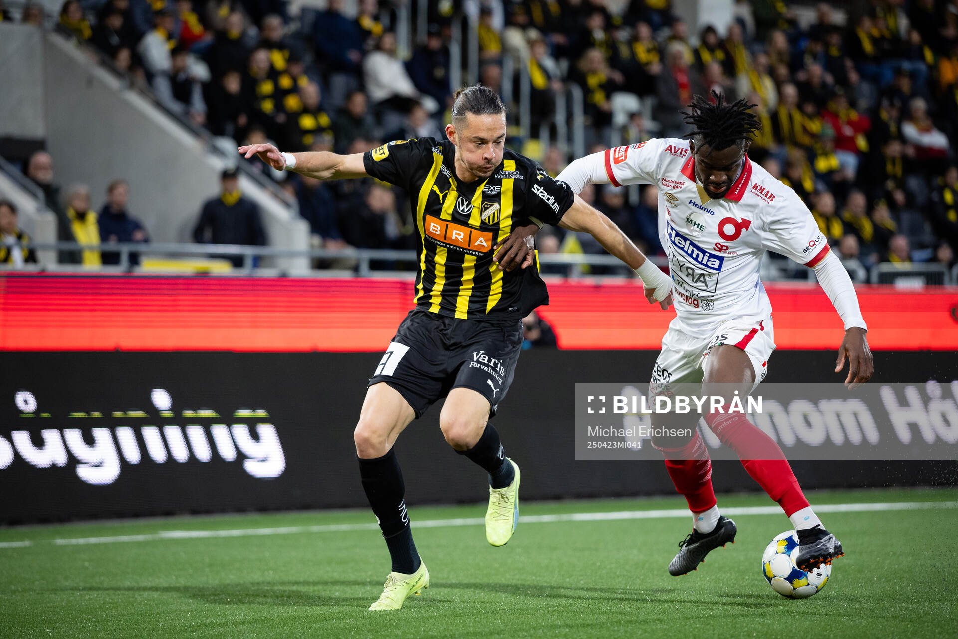 Häckens Amor Layouni och Degerfors Mamadouba Diaby