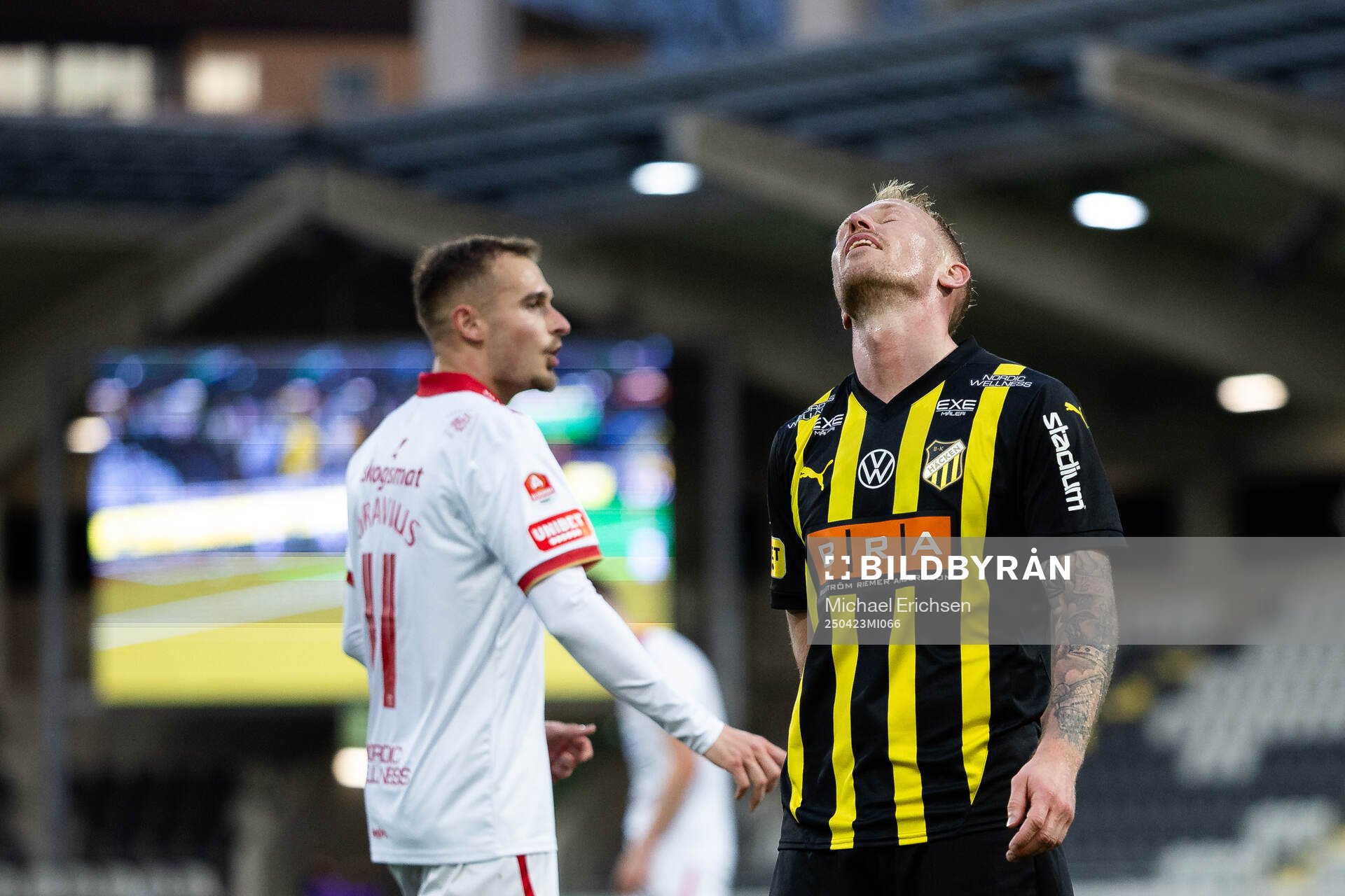 Häckens Mikkel Rygaard Jensen deppar